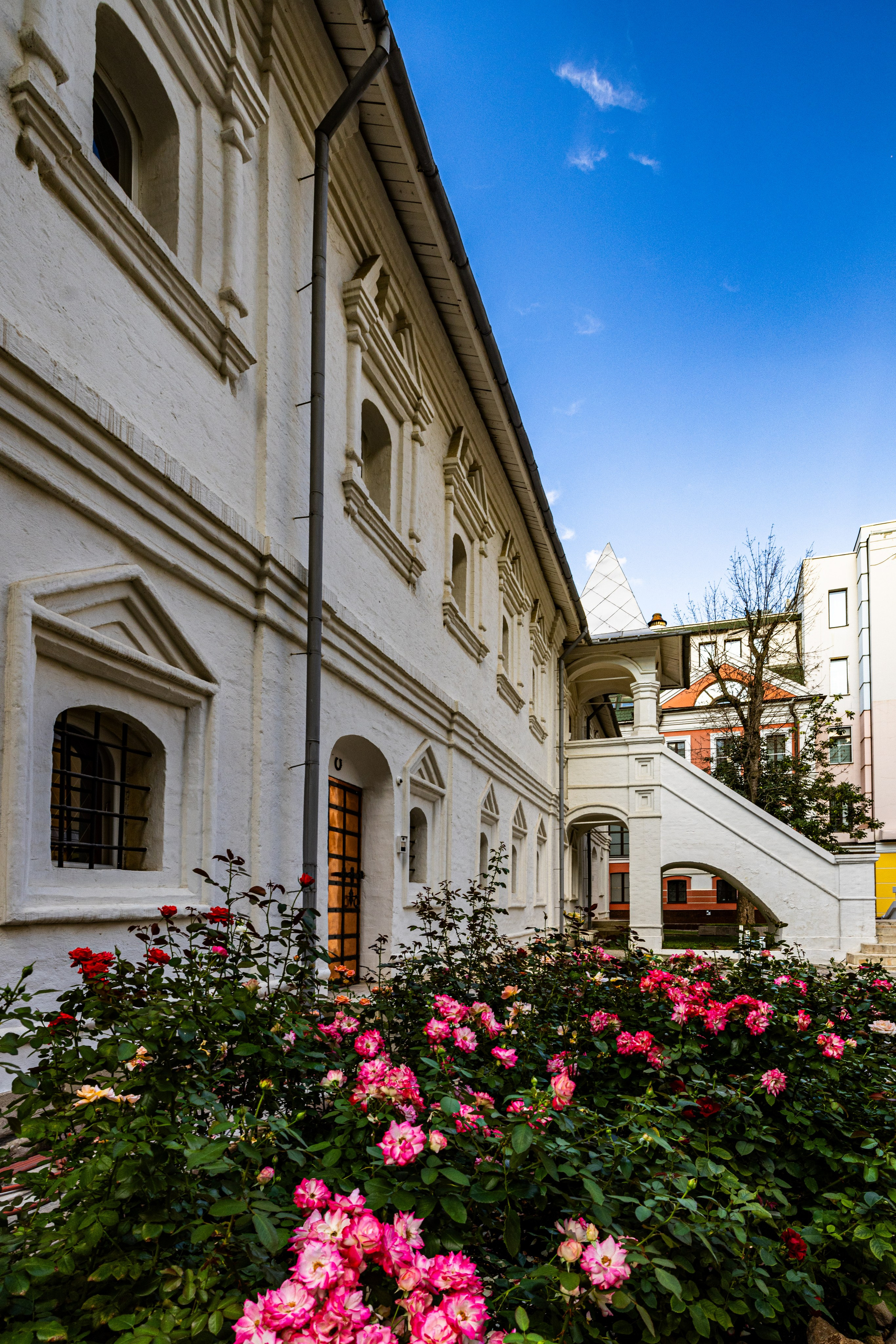 Москва. Август 2025 года. Кузнецкий мост. Люди, детали. Фотографирую жизнь! Московский фотограф волонтер