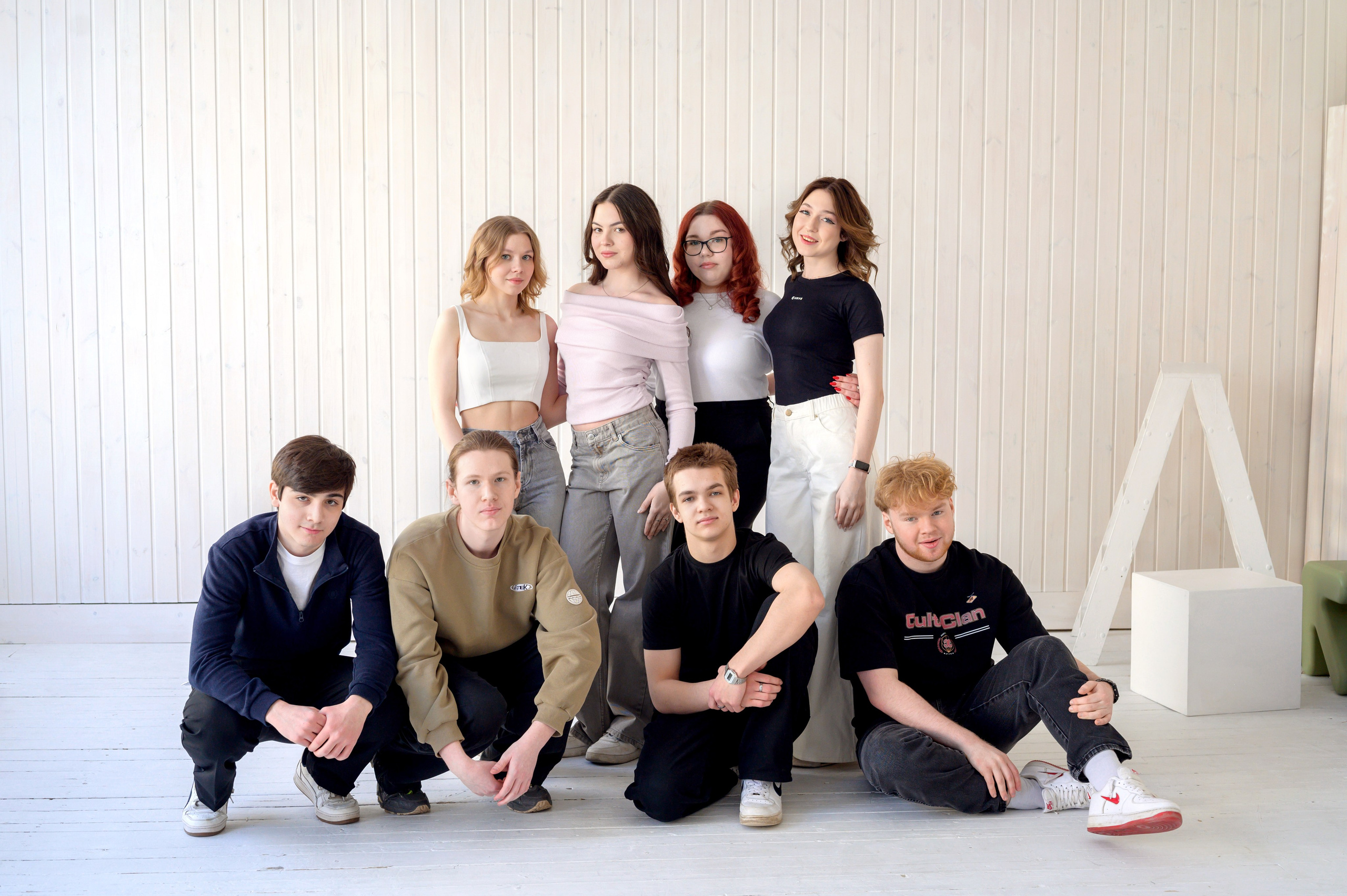 11 класс. студия. Фотограф новорожденных, семейный детский в Тюмени Татьяна Морозова