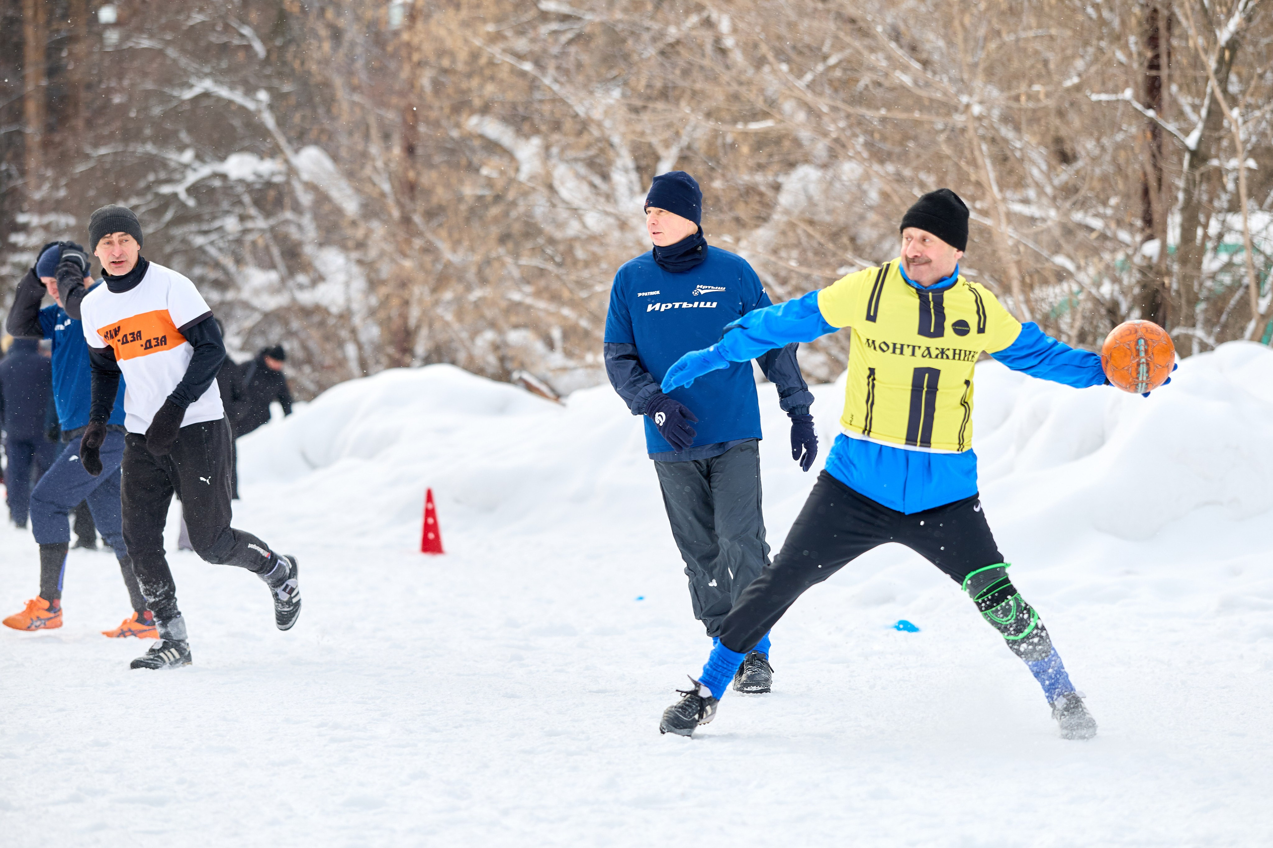 Футбол — Академ Лига. Фотограф в Новосибирске Алена Скокова