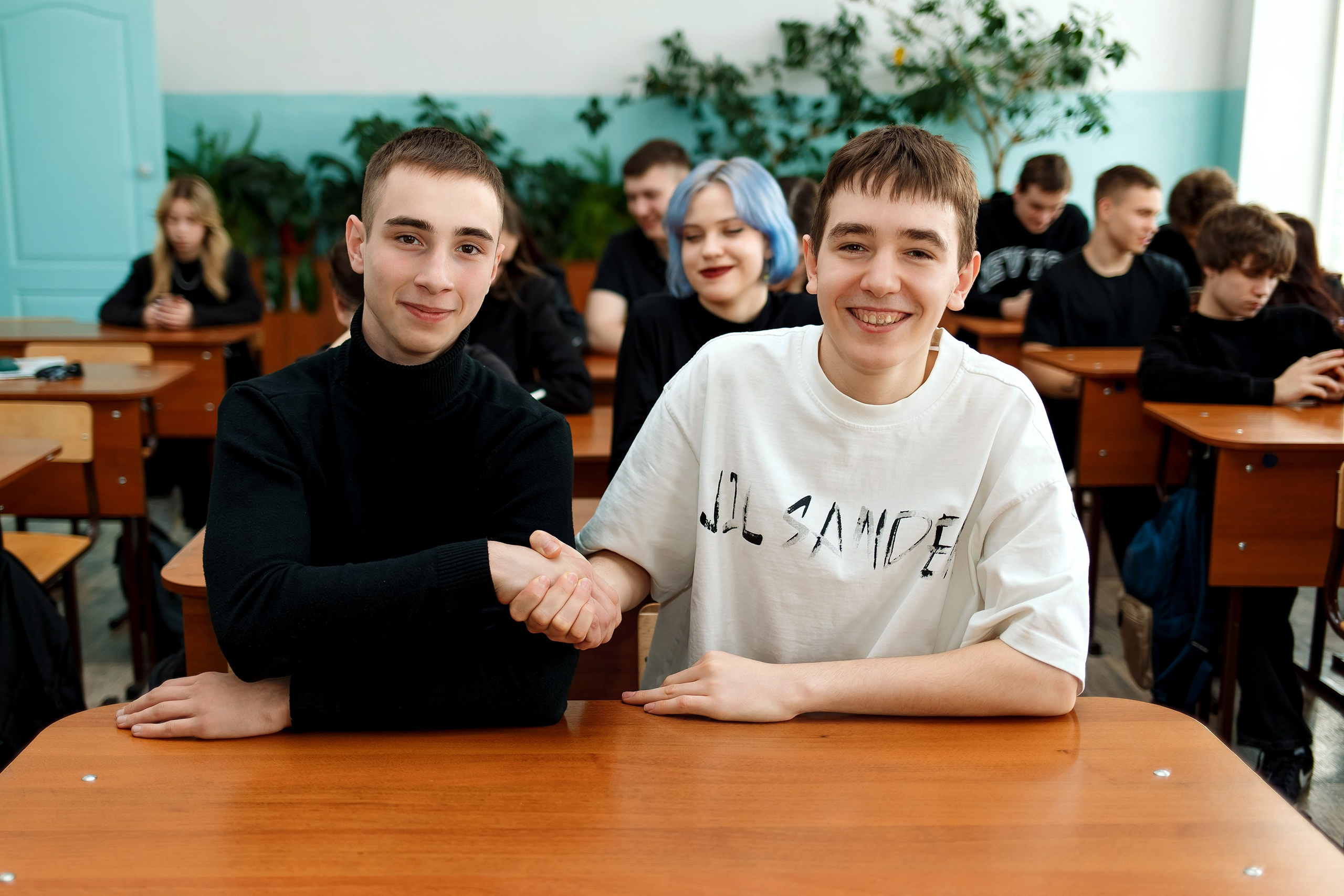 11 класс съемка в школе. Фотограф Любовь Корниенко, Примоский край