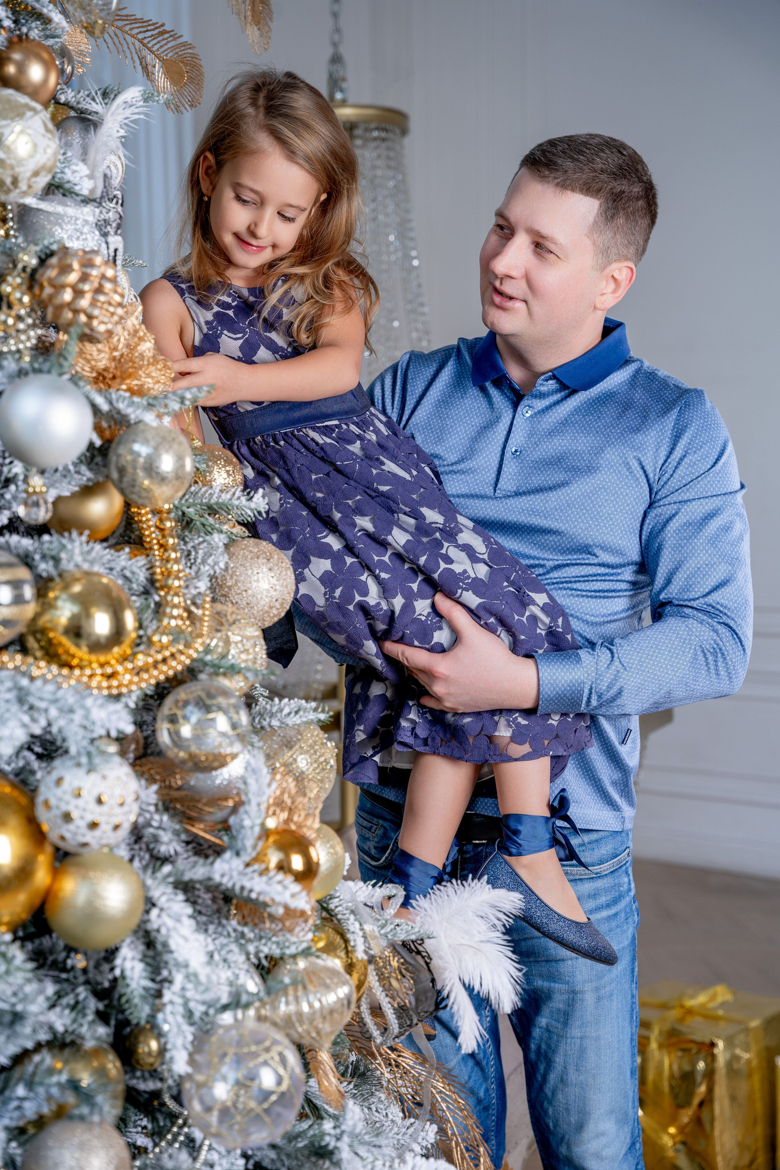 Семейная новогодняя фотосессия. Профессиональный фотограф Ковалева Олеся