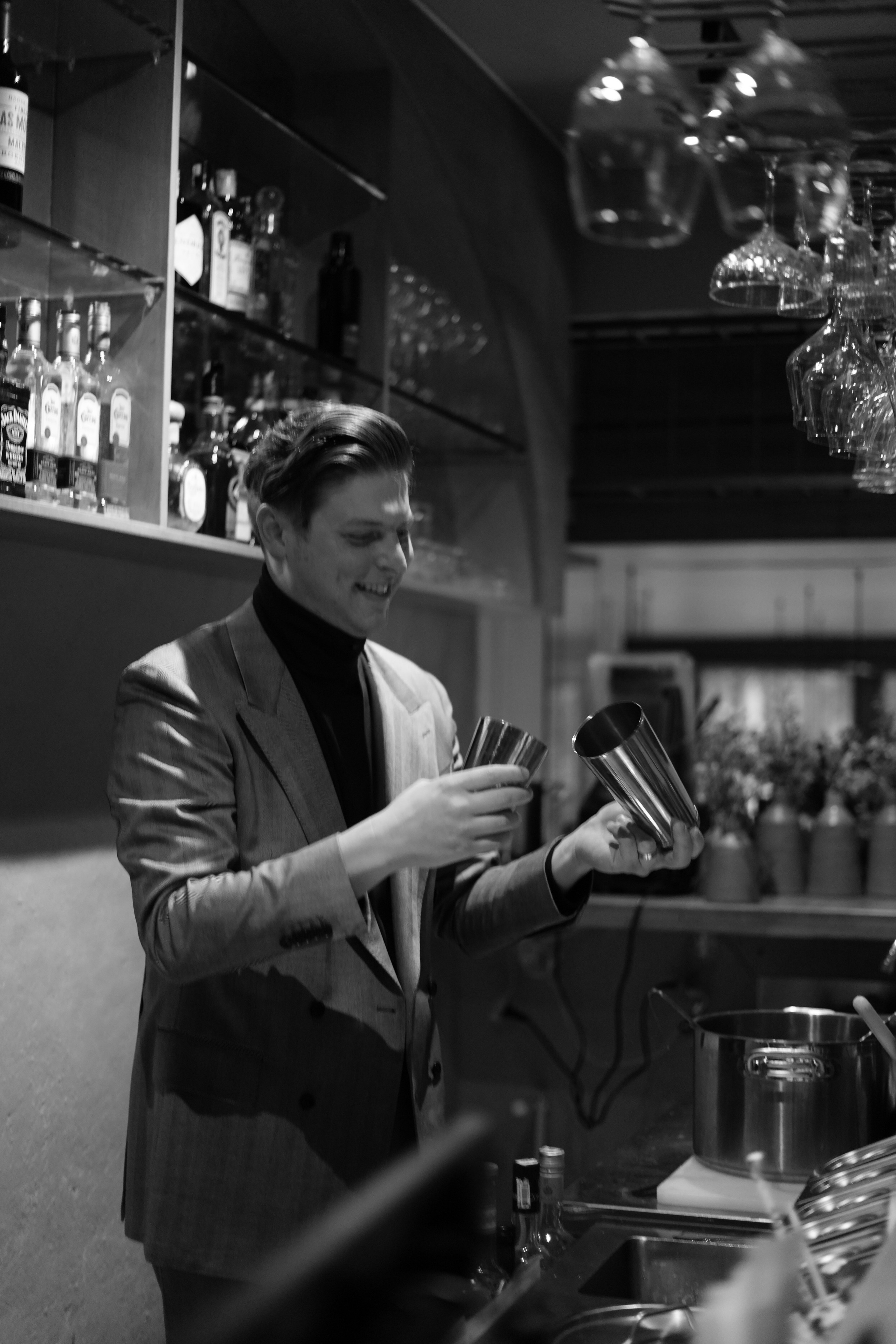 Olivia and Zack / 1 wedding day. Wedding Photographer in Barcelona and Medellin