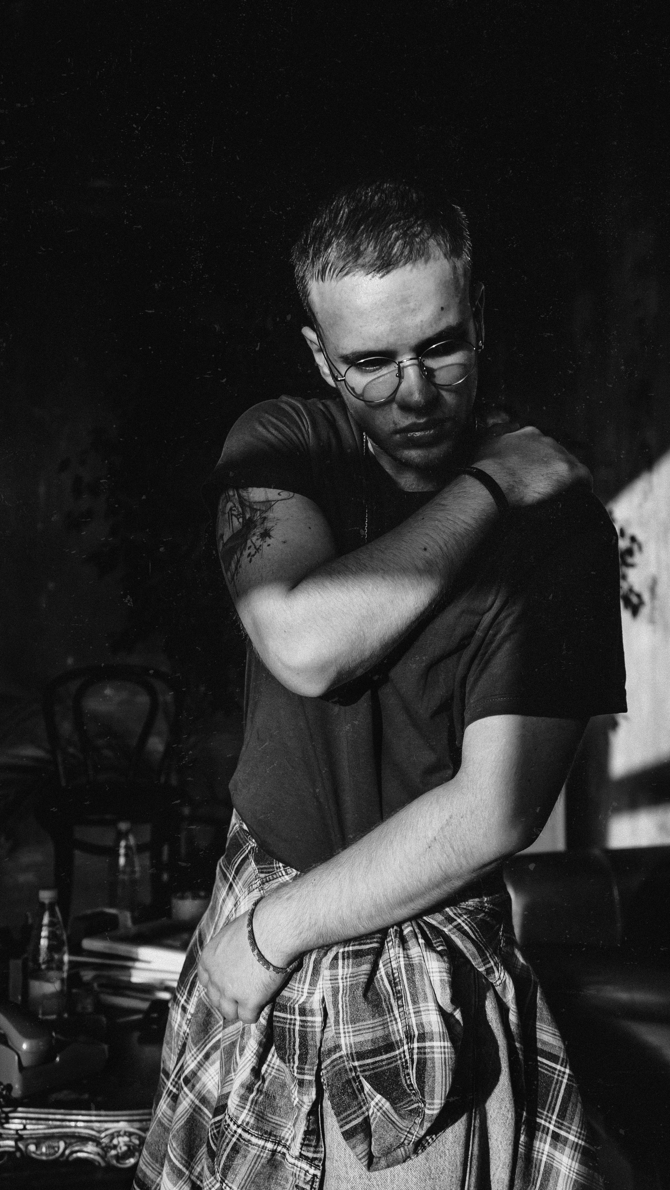 Кирилл студия