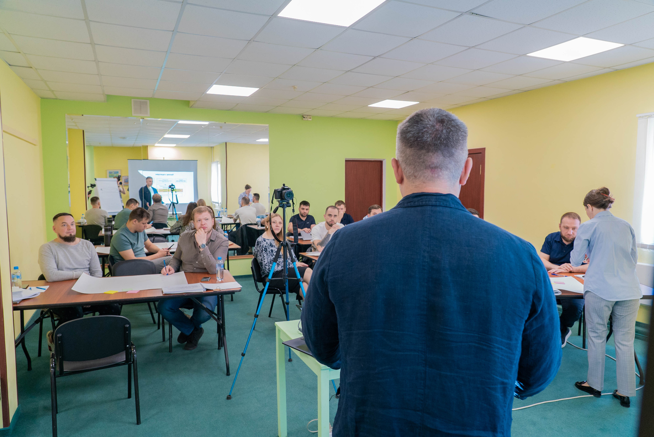 Бизнес тренинг Дениса Шешукова