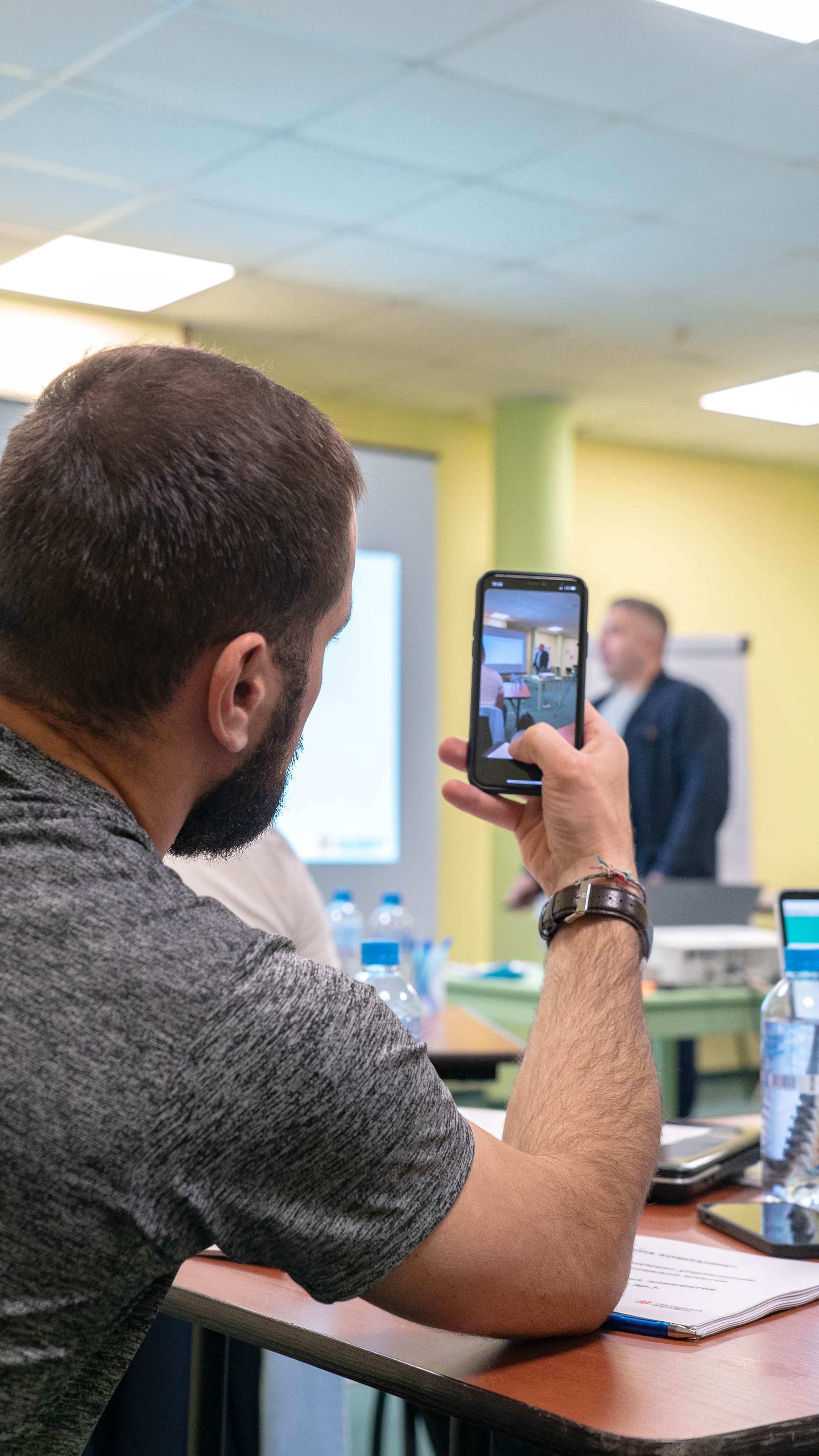 Бизнес тренинг Дениса Шешукова