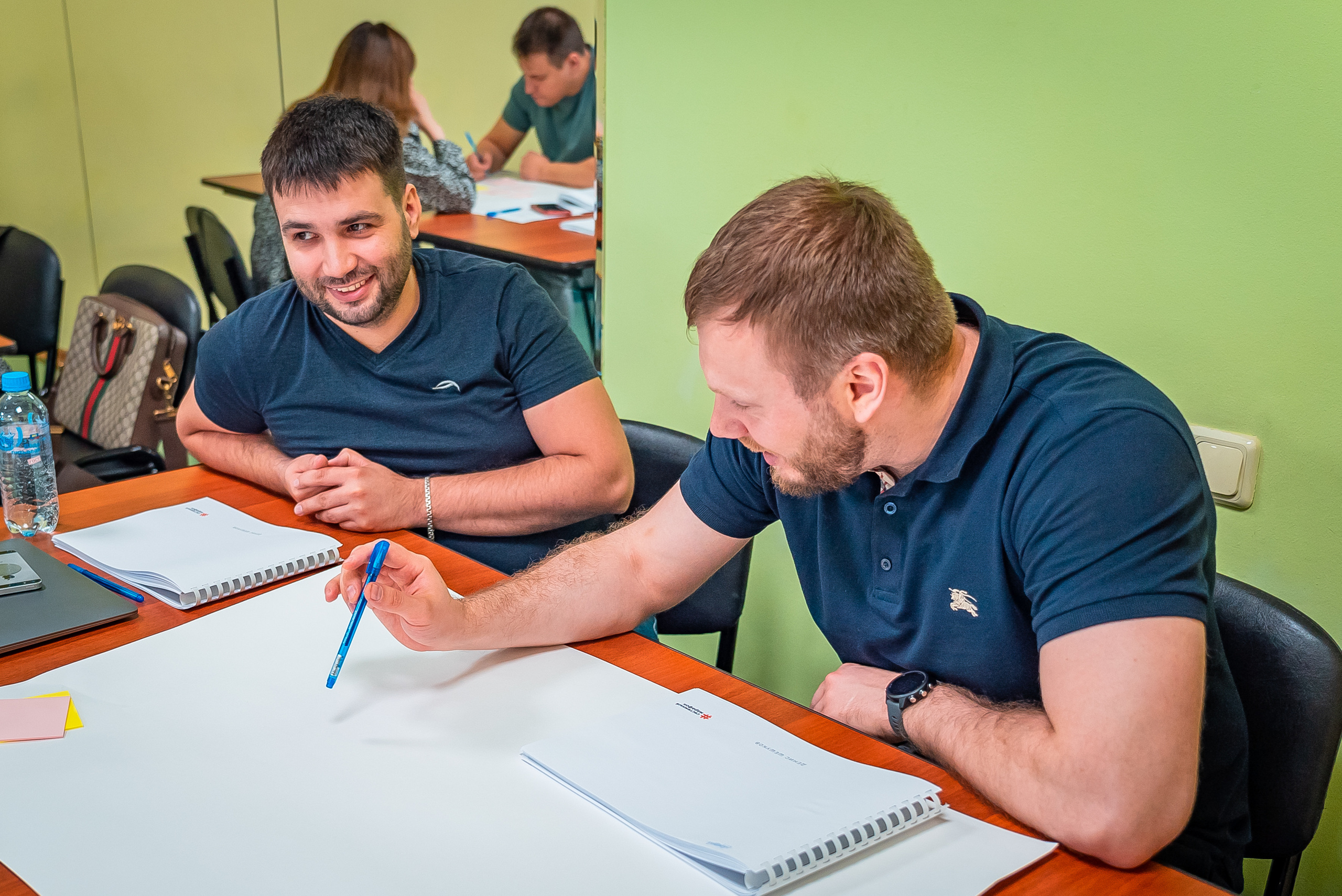 Бизнес тренинг Дениса Шешукова