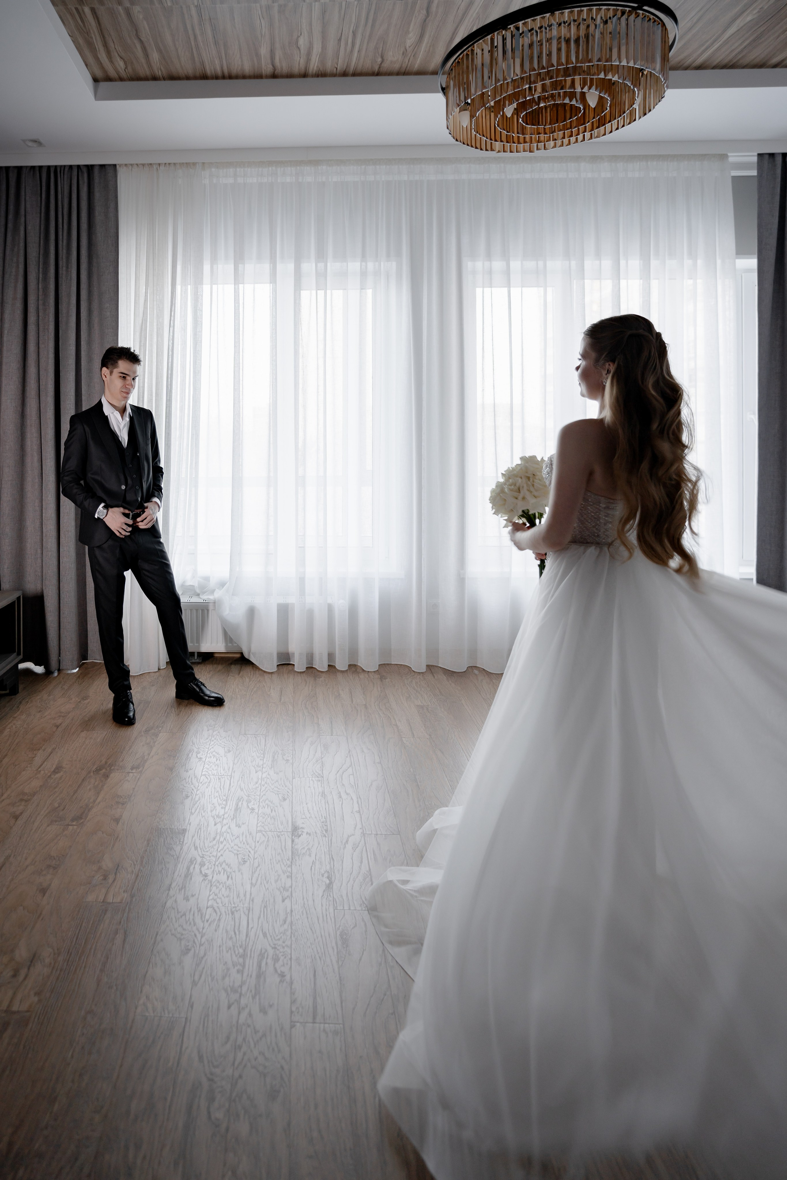 СВАДЕБНАЯ СЬЕМКА СБОРОВ В ОТЕЛЕ И ВЫЕЗД НА ЦЕРЕМОНИЮ (СНЯТО В СИБИРЕ В НИЖНЕВАРТОВСКЕ)М. Профессиональный фотограф, Санкт-Петербург — Виктория Богомолова