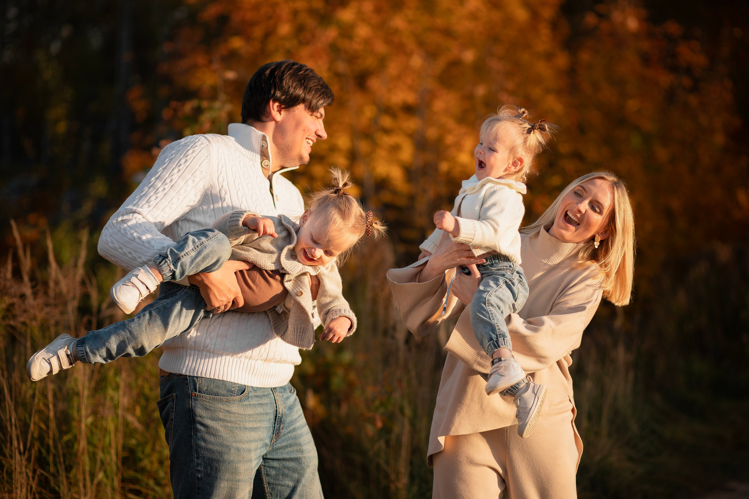 Семейная фотосессия на природе