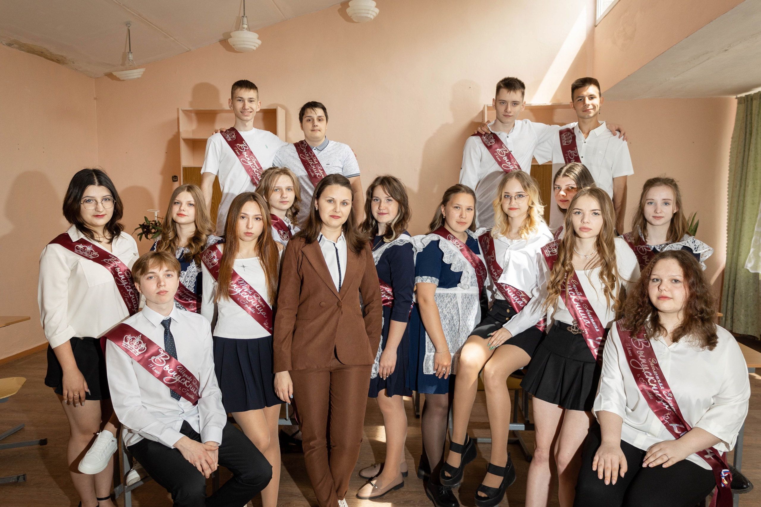 Школа № 22. 11 класс. Фотограф Донецк. Горловка. ДНР. Севастополь