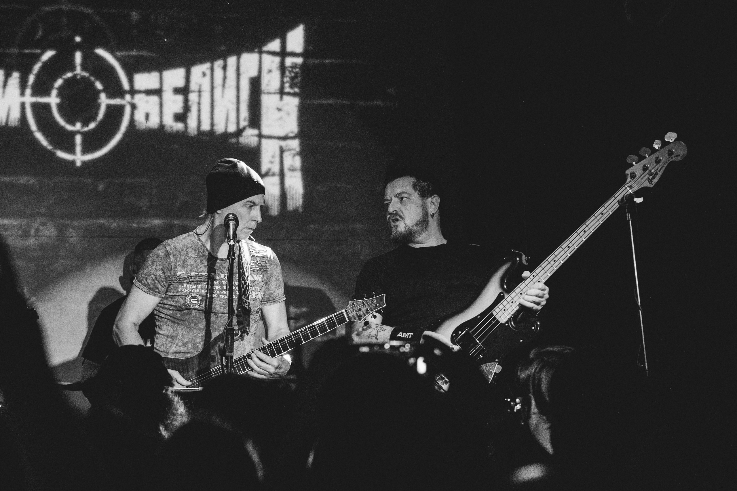 Черный обелиск. Красноярск, 08.04.2025, Эрмитаж. Фотограф Регина Крикунова г. Красноярск