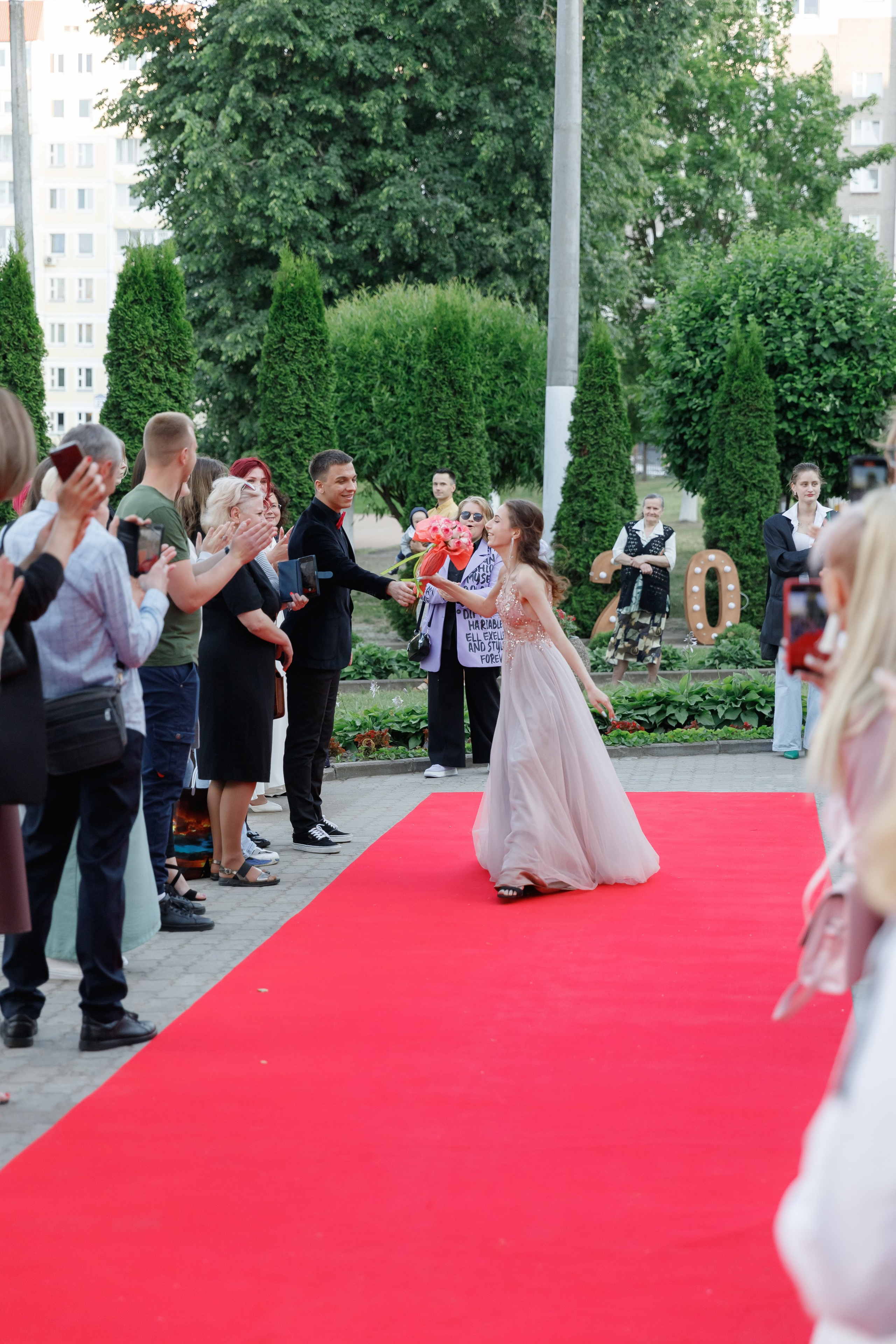 Школьный выпускной 2023 год в Минске. Свадебный фотограф в Минске/Беларуси Сергей Спиридонов