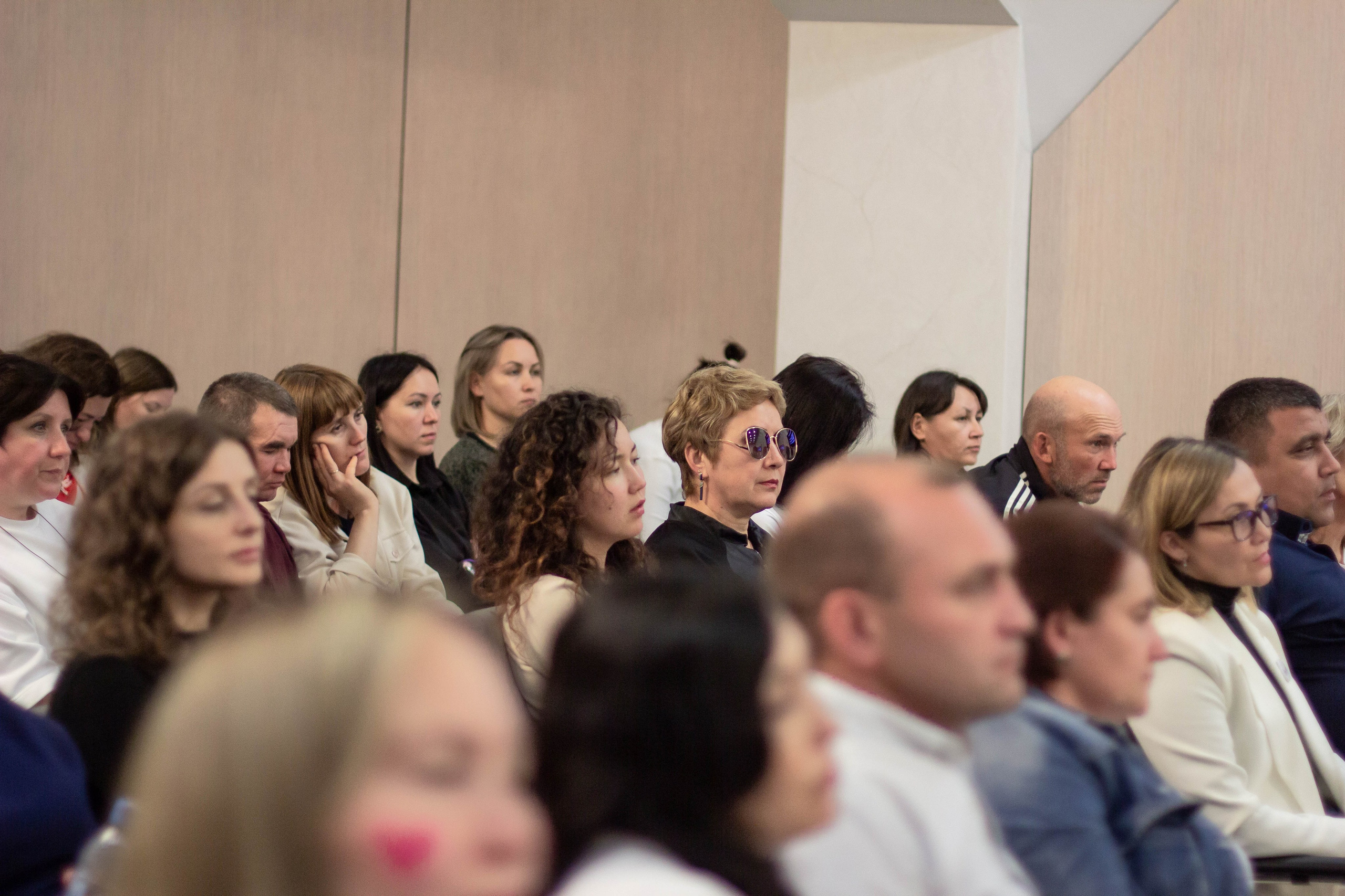 Форум родные-любимые 2024. Фотограф мероприятий и спорта: юбилеев, дней рождений и корпоративов из Москвы