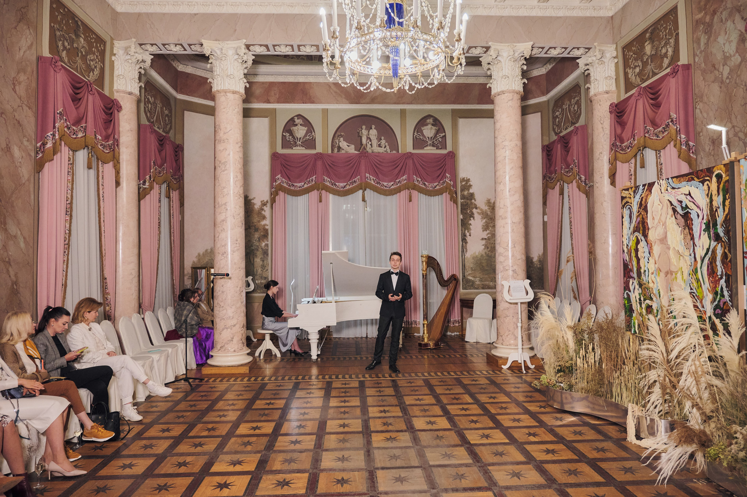 Открытие выставки 13.09.22. Никита Хохловский фото и видео продакшн