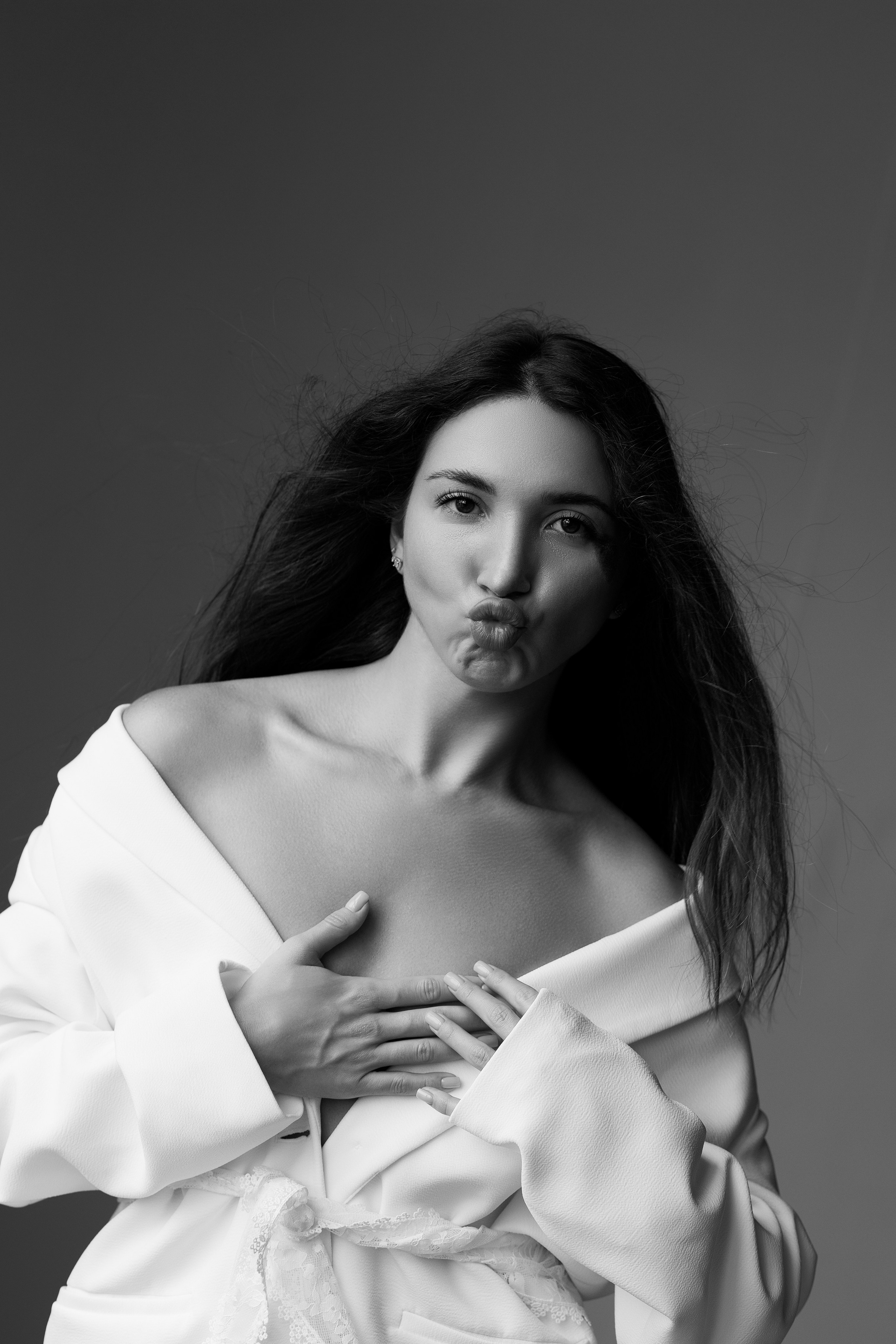 Женский портрет в студии. Фотограф Минск