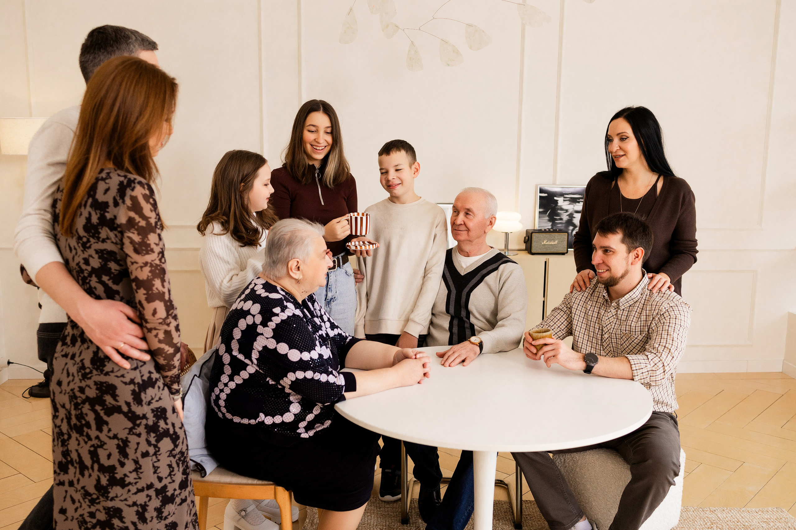 Съемка большой семьи в студии «Когда вместе». Семейный фотограф в Екатеринбурге Маргарита Курносова