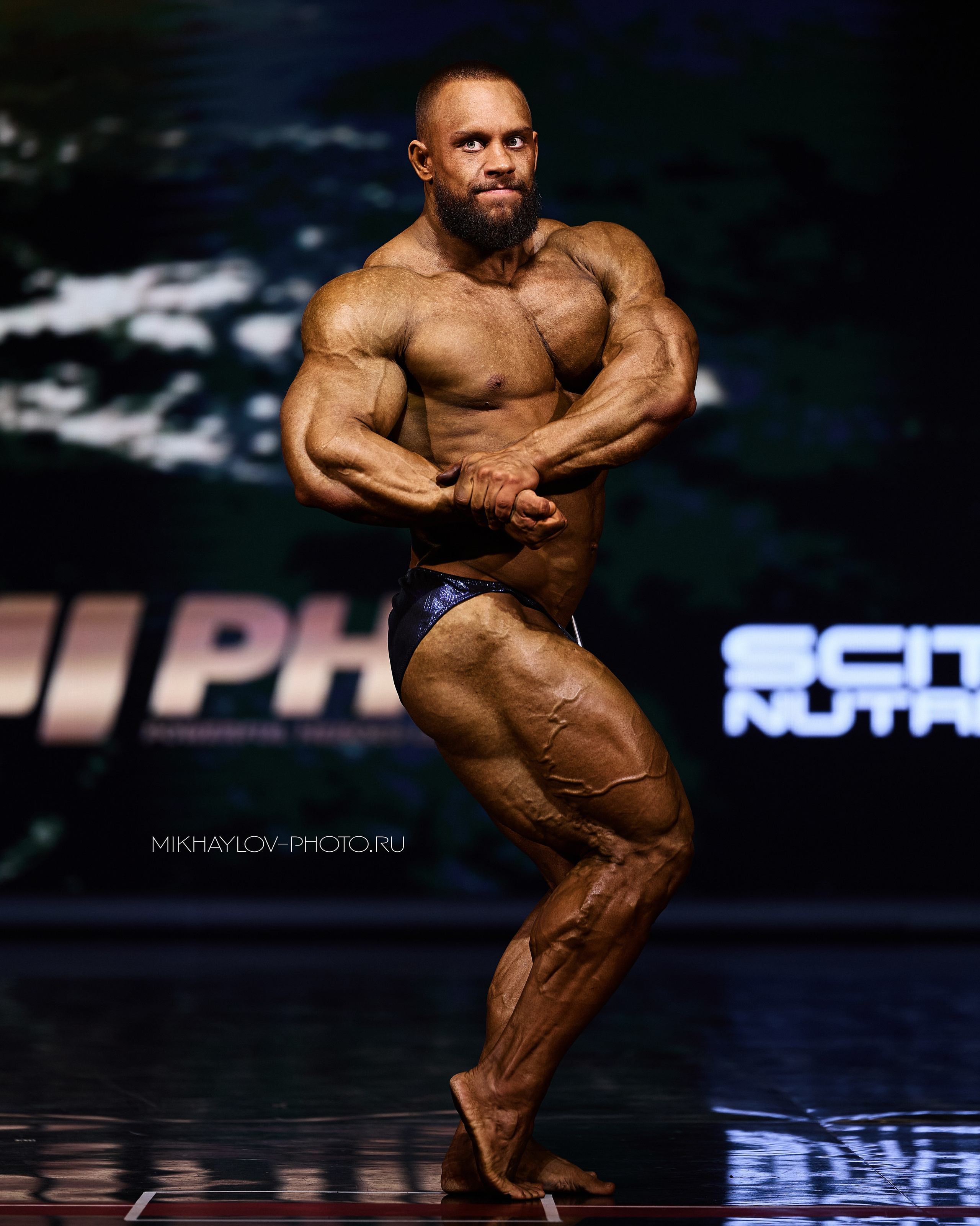 Брюхов Игорь. Фотограф Игорь Михайлов