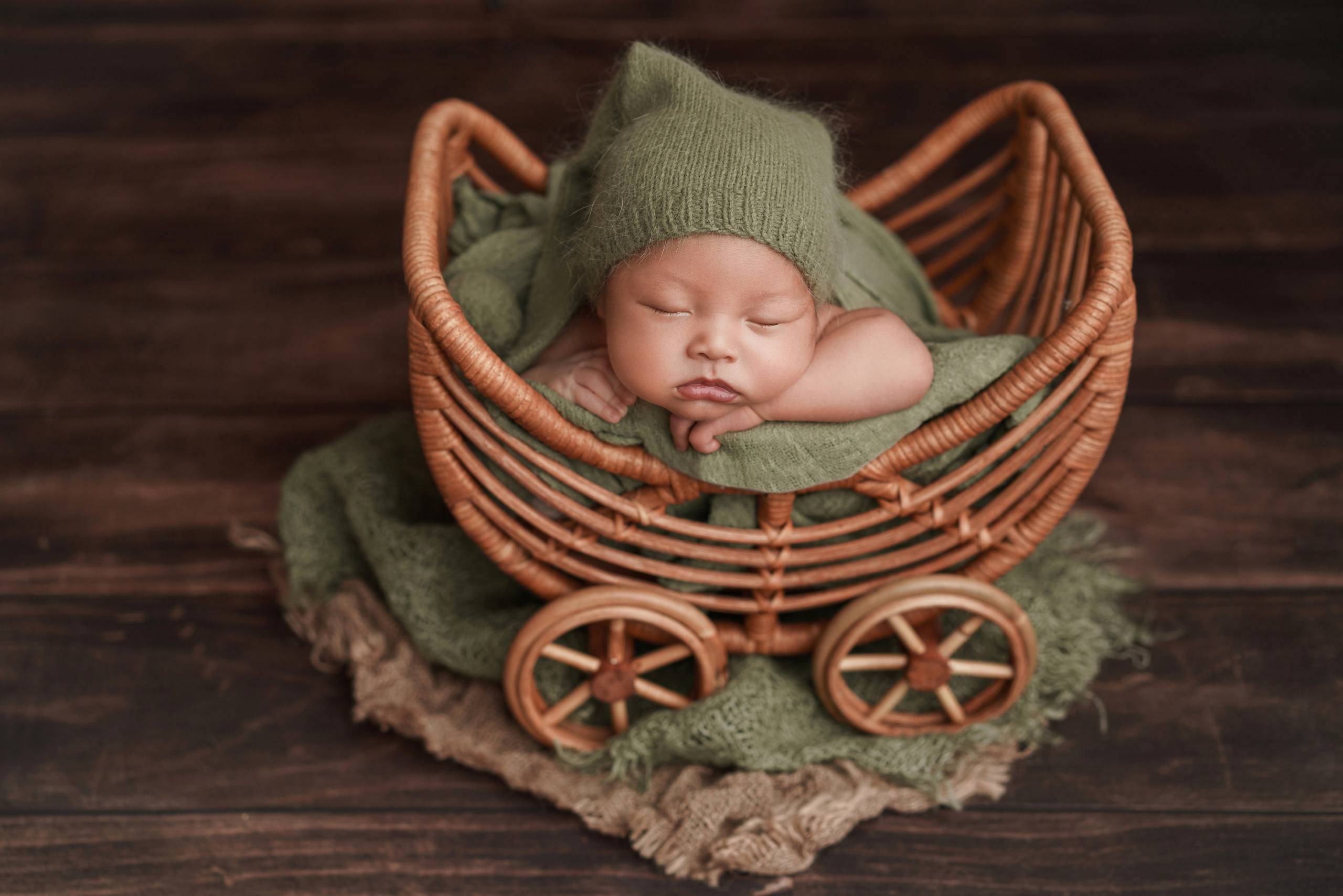 Фотосессия новорожденных | Галерея трогательных кадров малышей в стиле newborn. Фотосессия новорожденных в Москве и Московской области | Профессиональный фотограф newborn — Татьяна Иванова