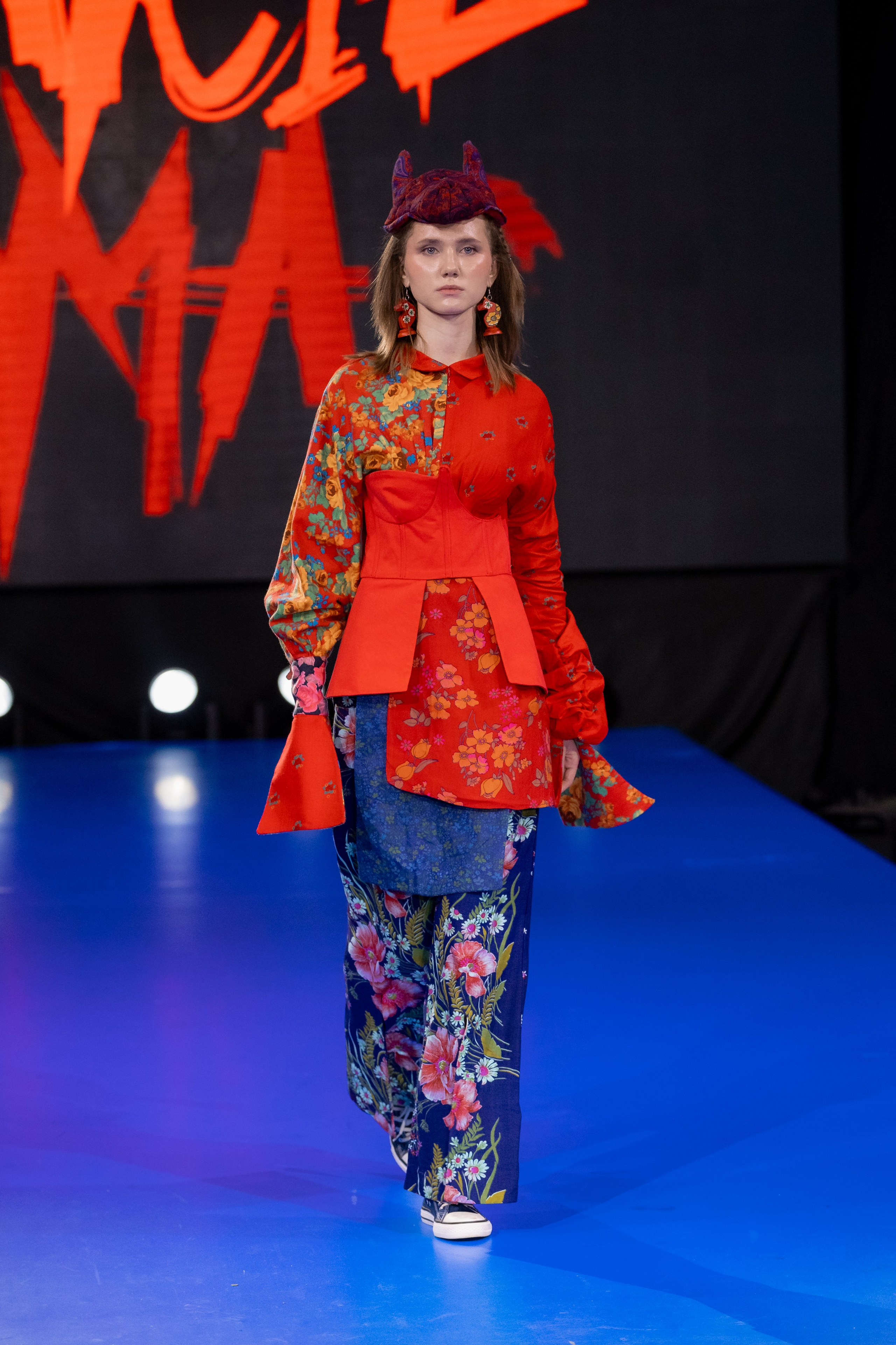 Подиум Volga Fashion Show 2025 в Ростове-на-Дону. Фотограф в Ростов-на-Дону Виктория Савчук