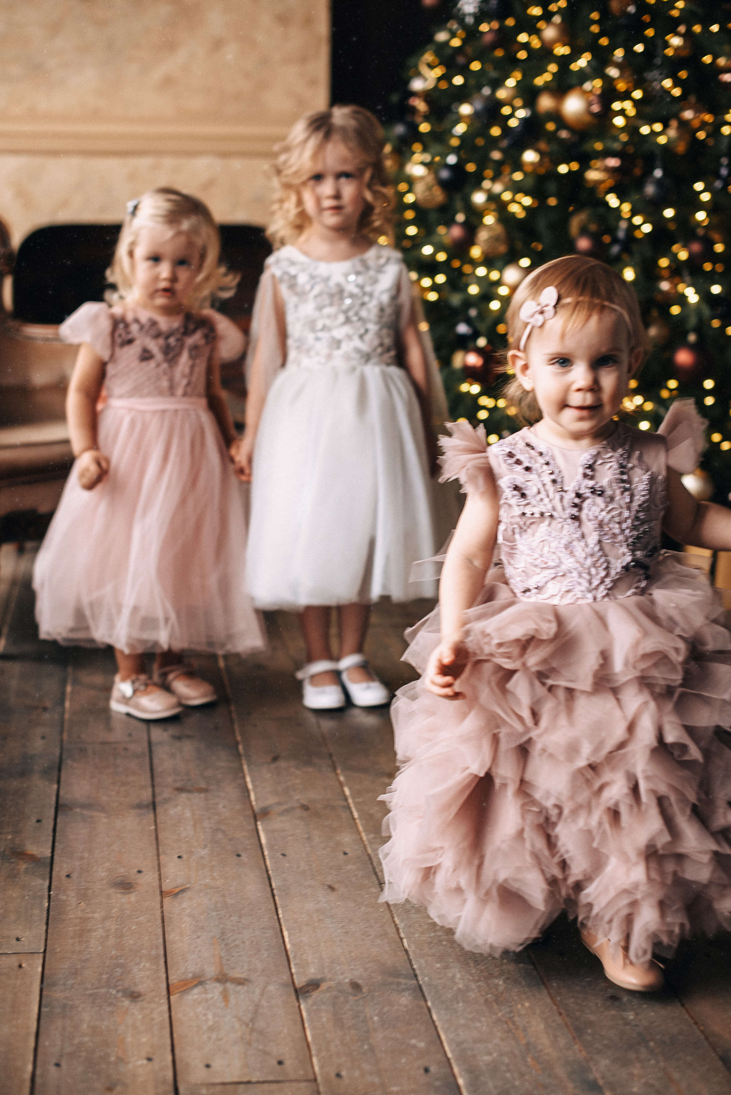 Детское сиреневое платье. Фотостудия «Балкон» — аренда фотостудии в Пензе