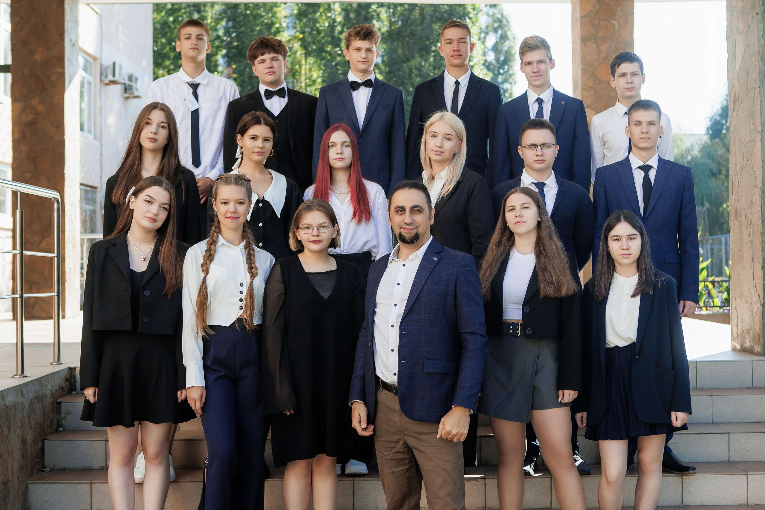Гимназия 12 11 А 2024. Свадебный и портретный Фотограф в Липецке Дмитрий Котюков
