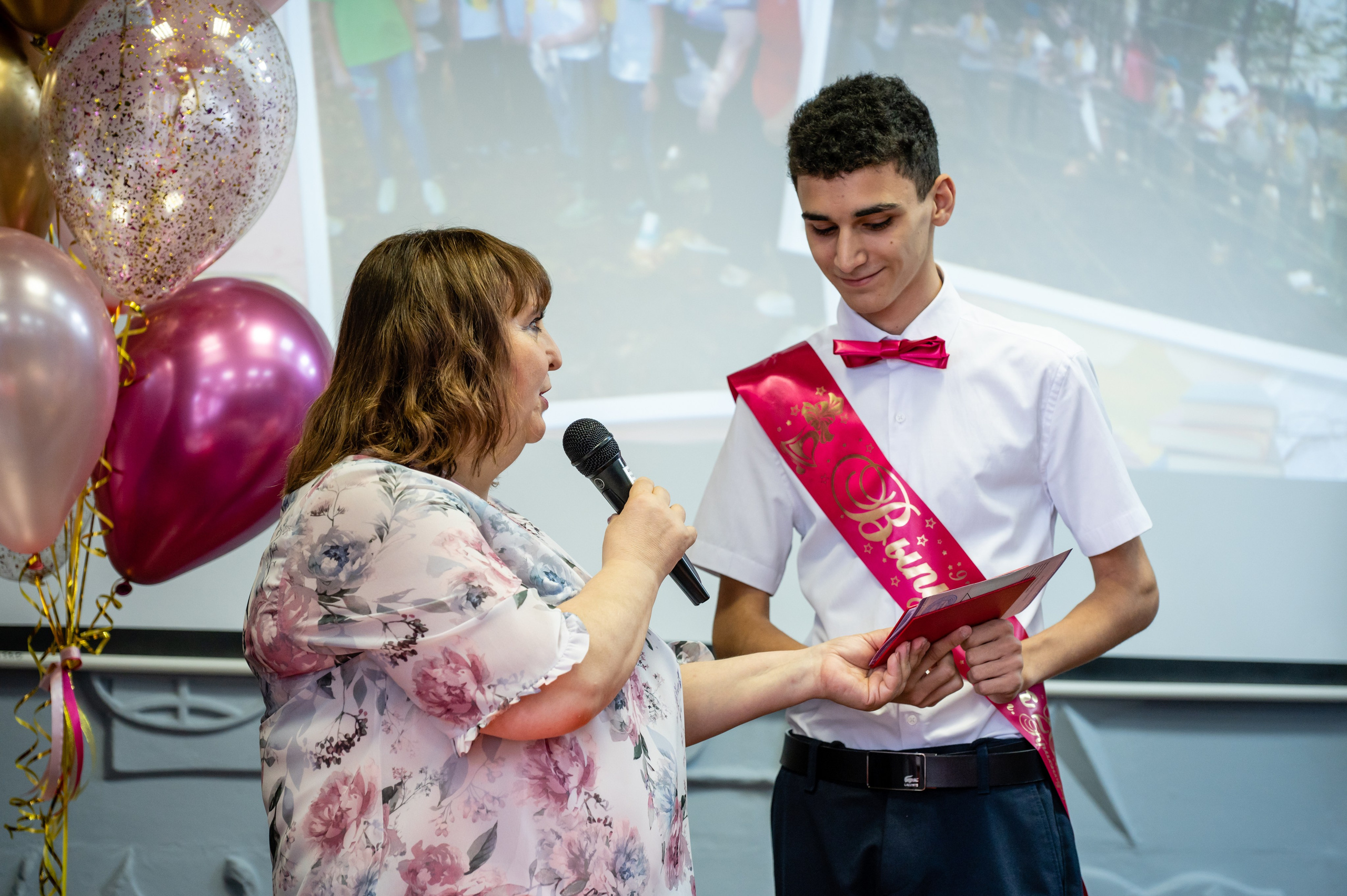 Фотограф на вручение аттестатов. Вячеслав Скрипник Фотограф Краснодар