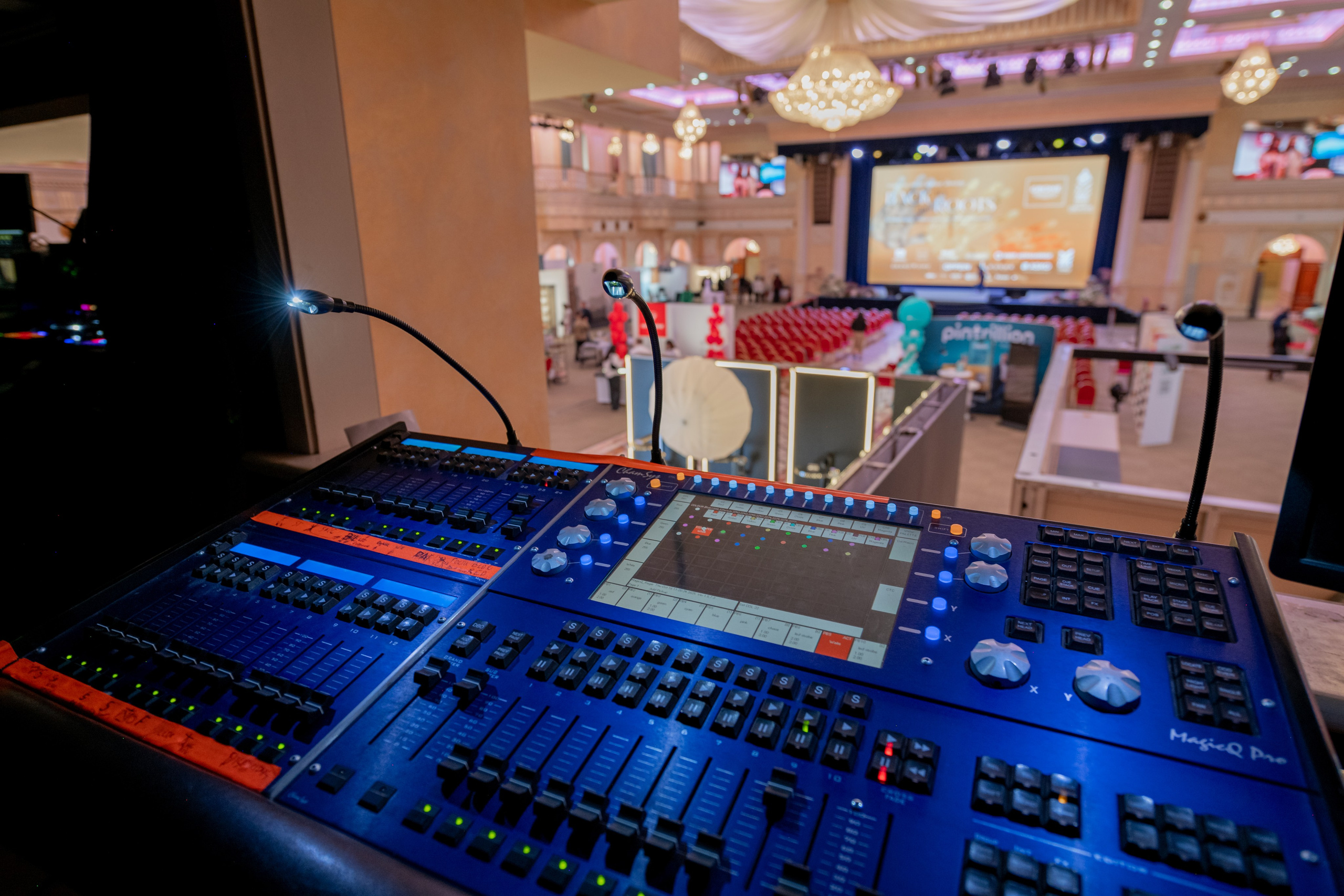 Tanu Creative 16.10.2025. Фотограф Астана, Алматы