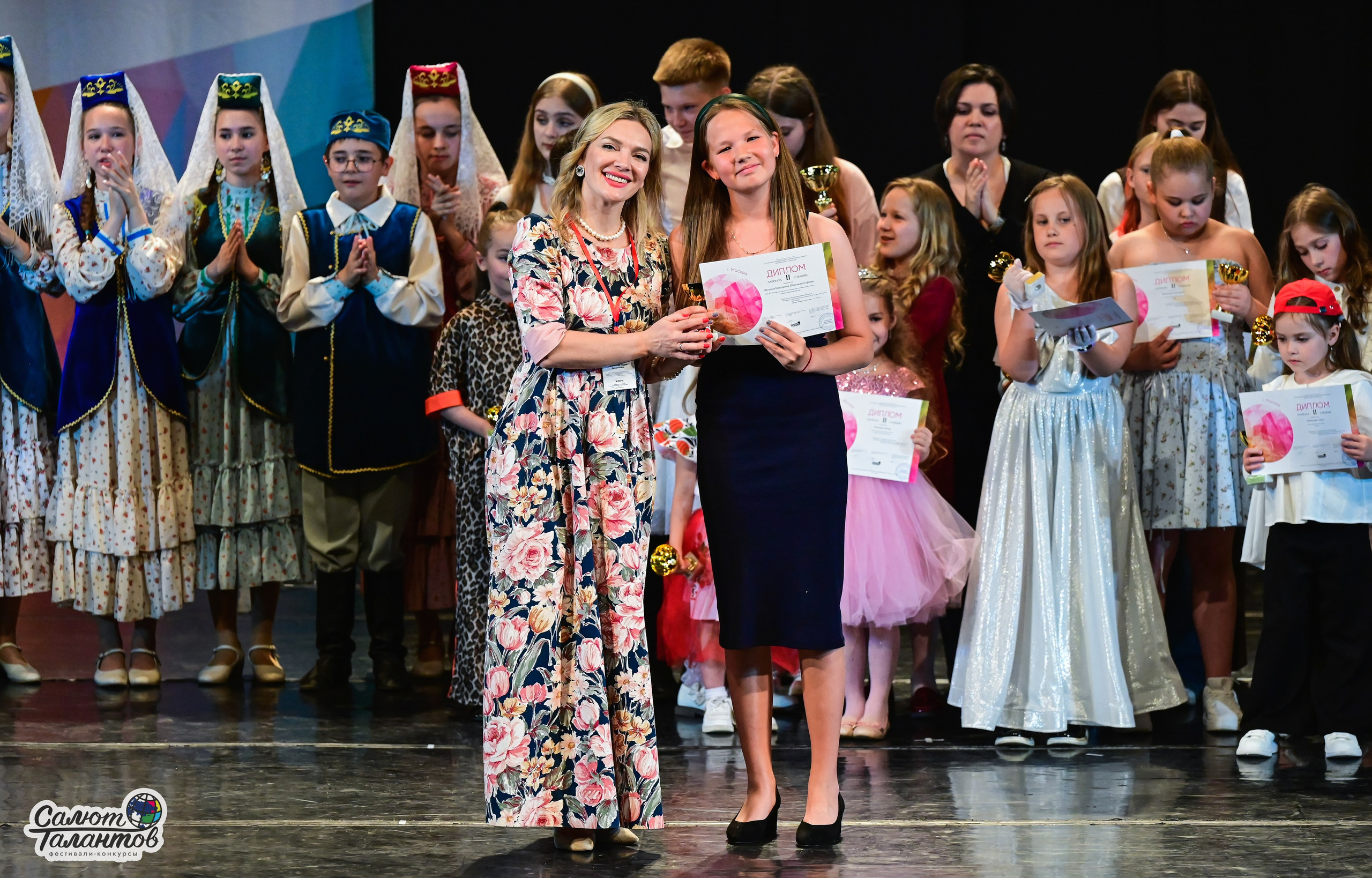 14.06.2025 «Салют Талантов» 41-й Международный фестиваль-конкурс «МОСКВА ВЕРИТ ТАЛАНТАМ» г. Москва. Медиастудия Фото Концепт