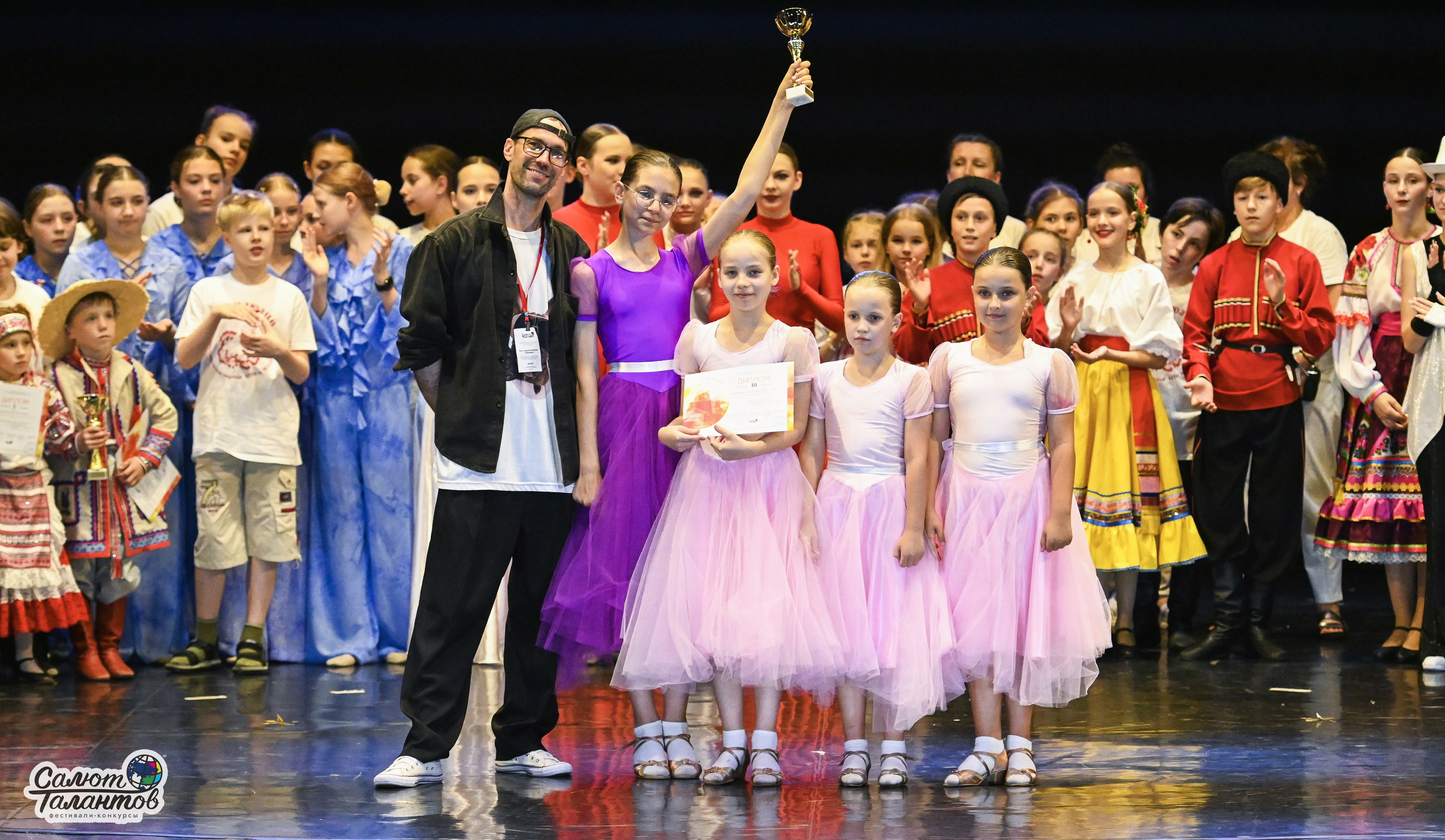 05.07.2025 «Салют Талантов» 10-й Фестиваль-Конкурс «ПО МЕСТАМ ВОИНСКОЙ СЛАВЫ» г. Волгоград. Медиастудия Фото Концепт