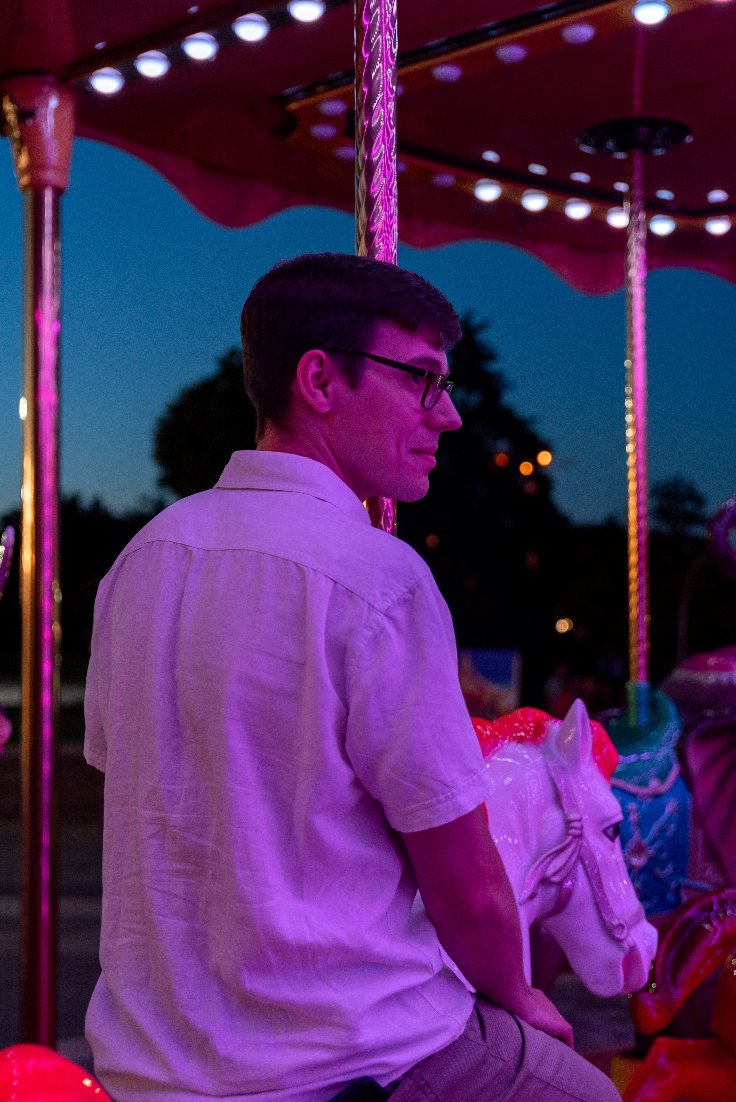 Love Story карусель. Аня и Никита. Фотограф Алеся Груздо Волгоград