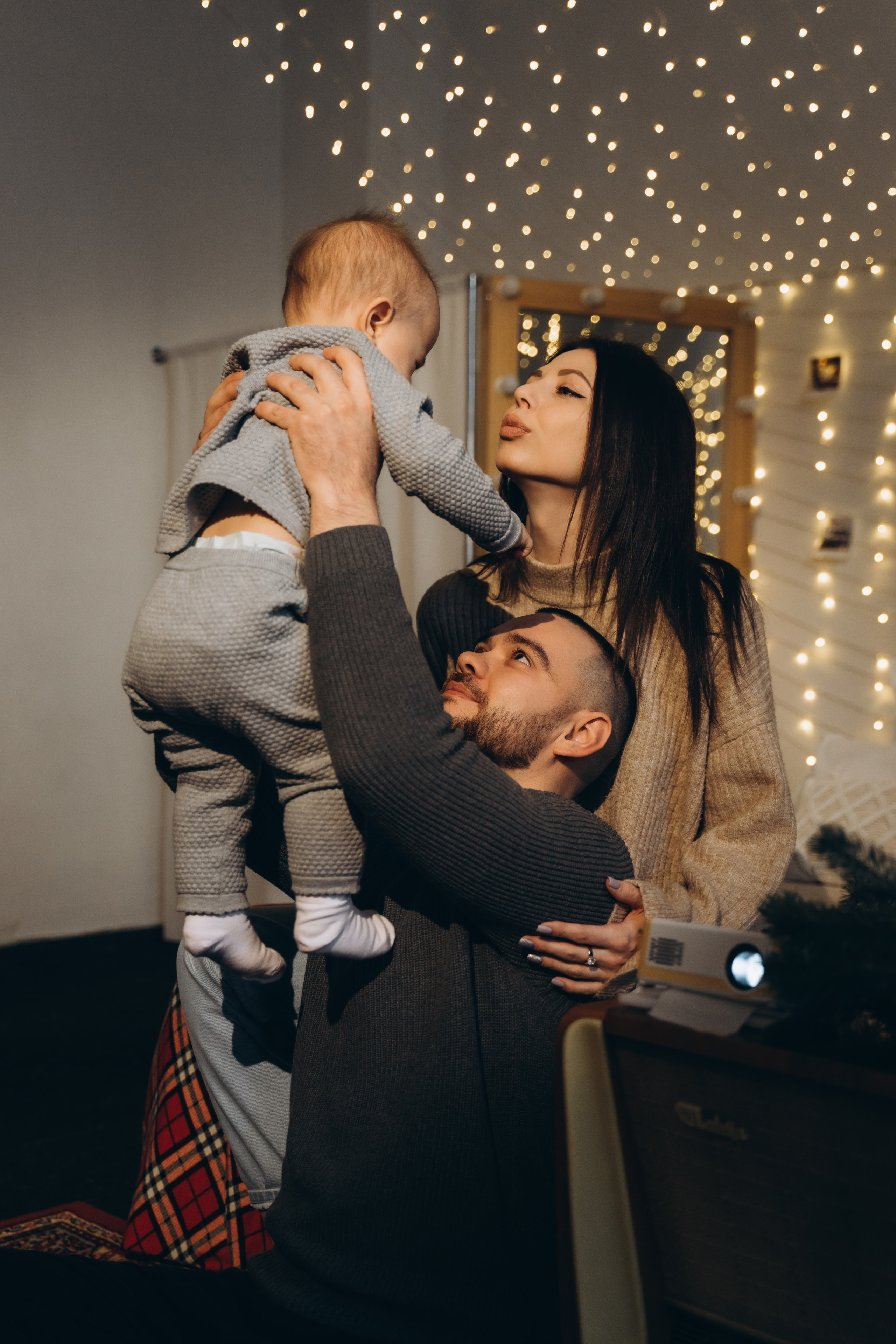 Первый новый год. Моменты и истории о вас настоящих