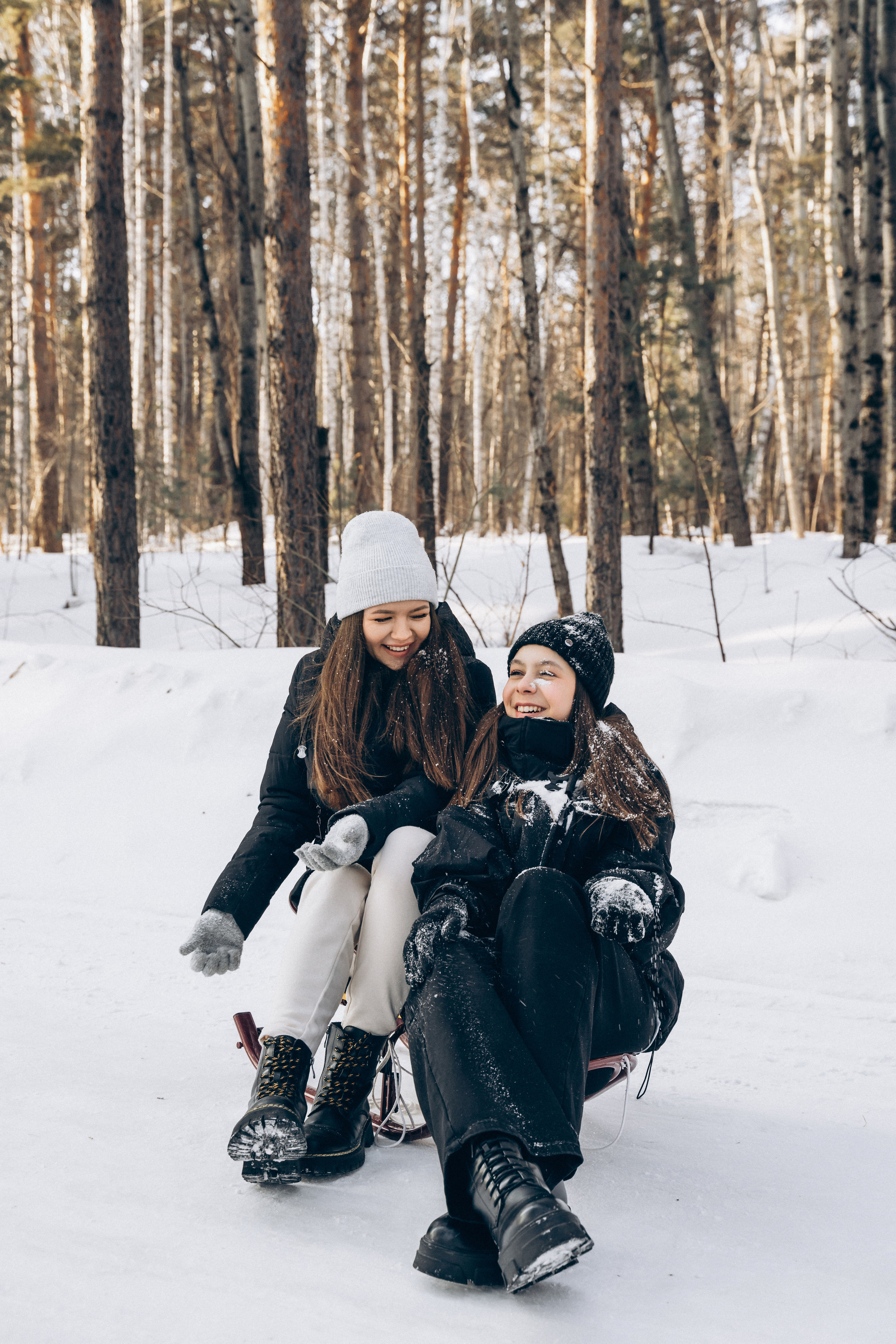 Одним зимним днём. Моменты и истории о вас настоящих