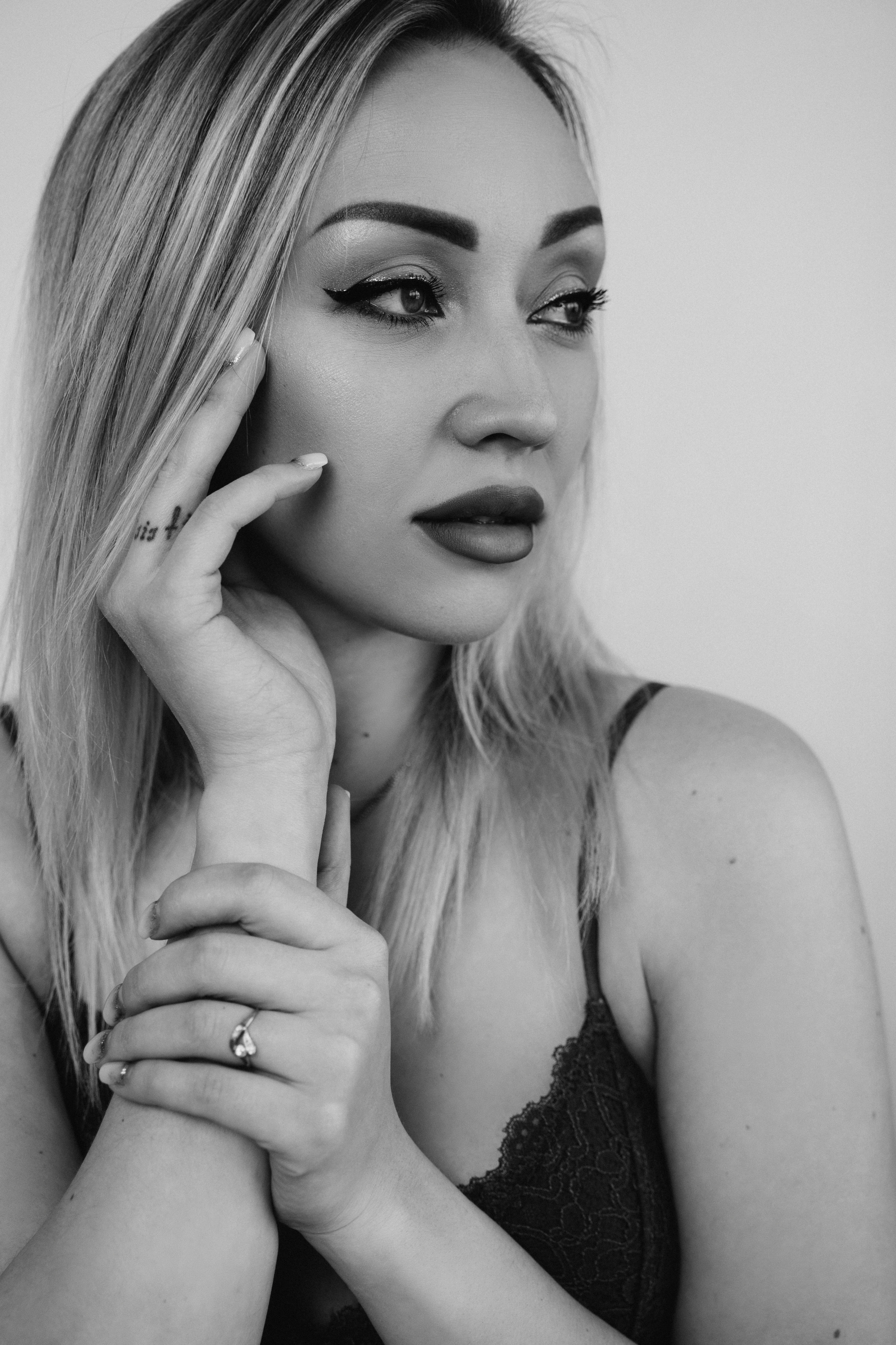 Sasha. Моменты и истории о вас настоящих