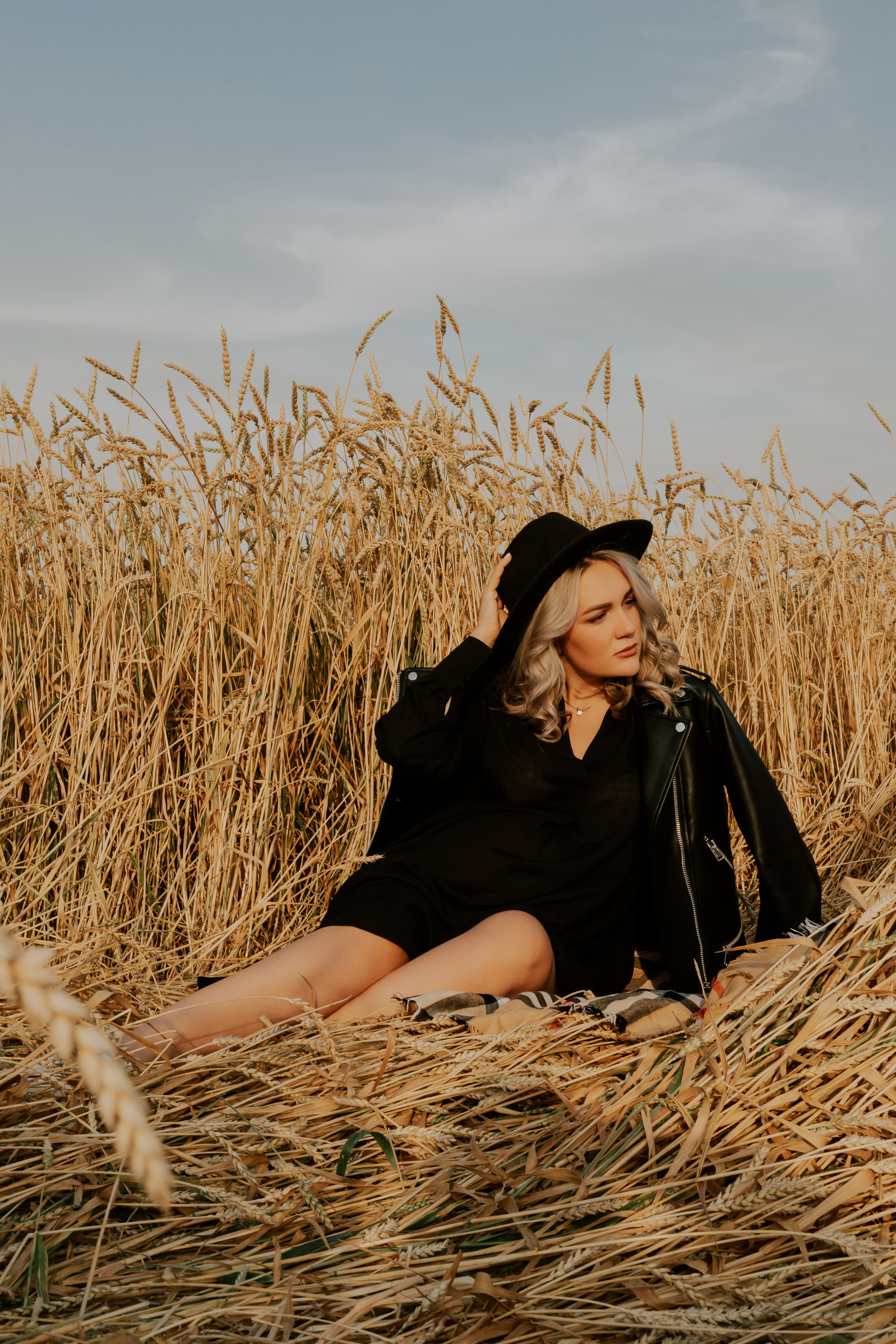 Nadya. Моменты и истории о вас настоящих