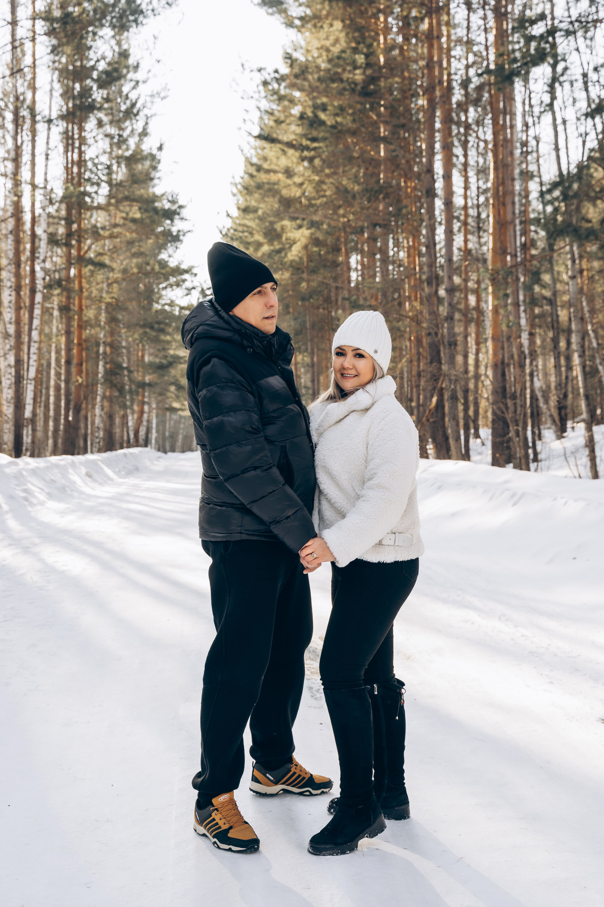 Одним зимним днём. Моменты и истории о вас настоящих