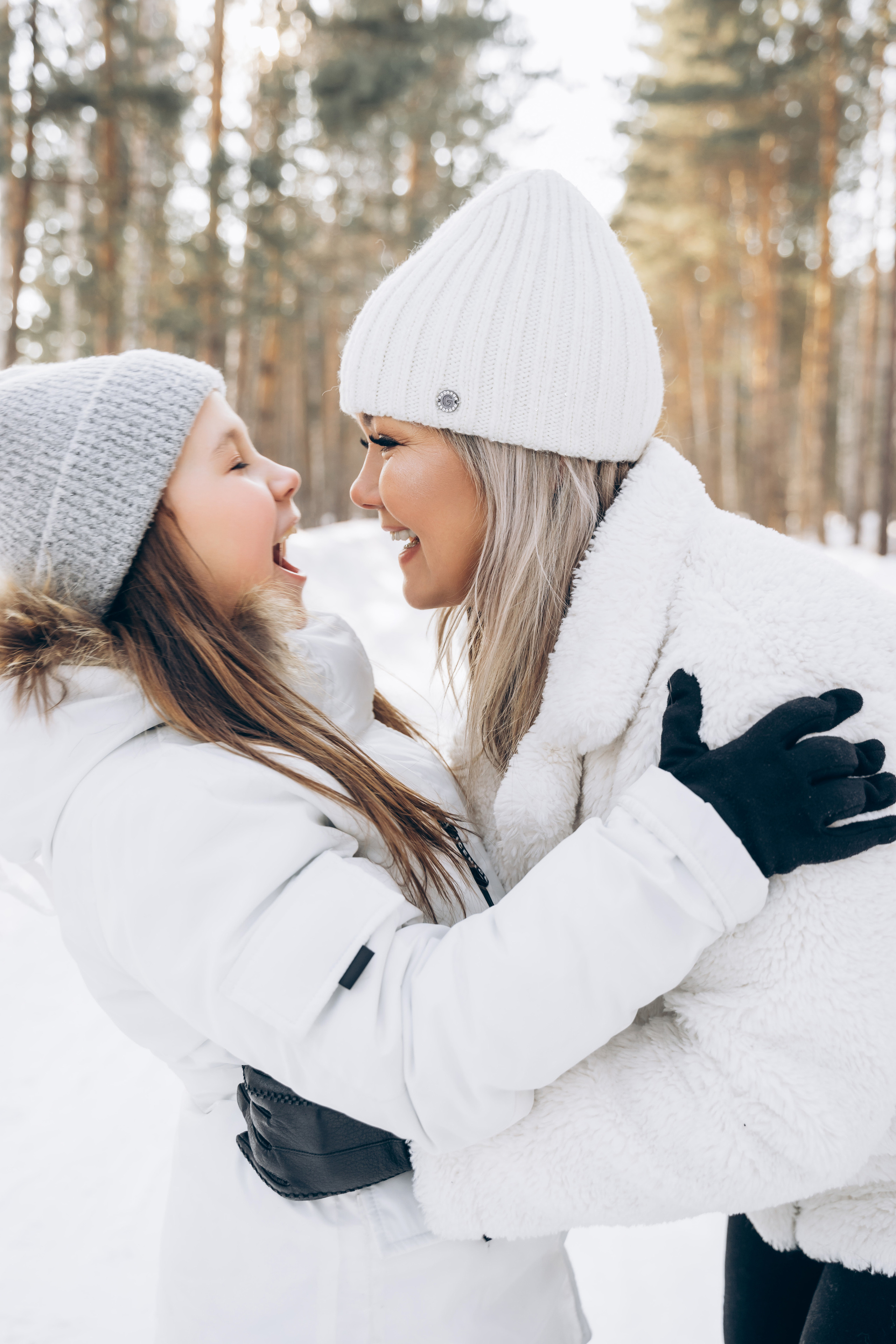 Одним зимним днём. Моменты и истории о вас настоящих