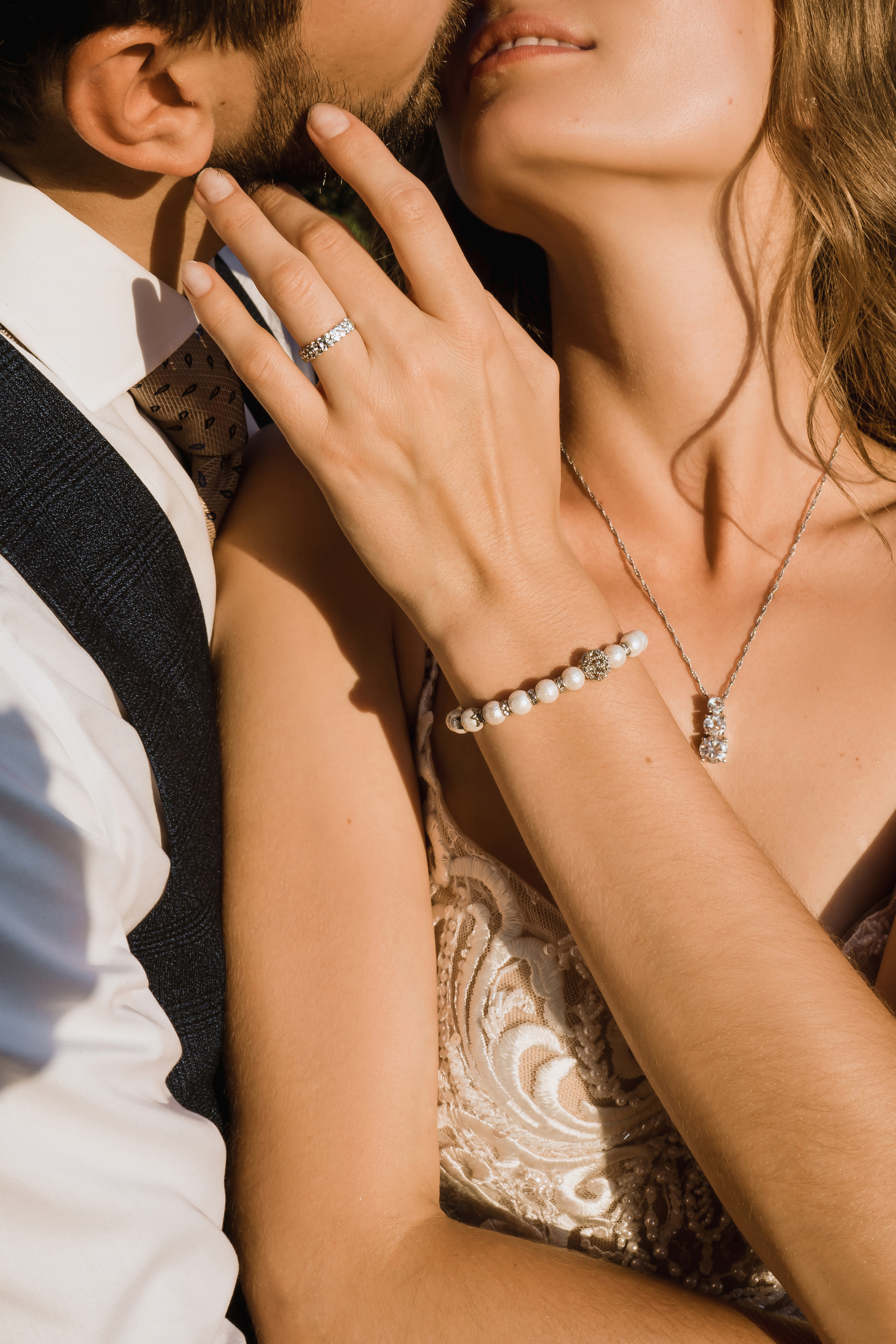 Настя + Саша. Моменты и истории о вас настоящих