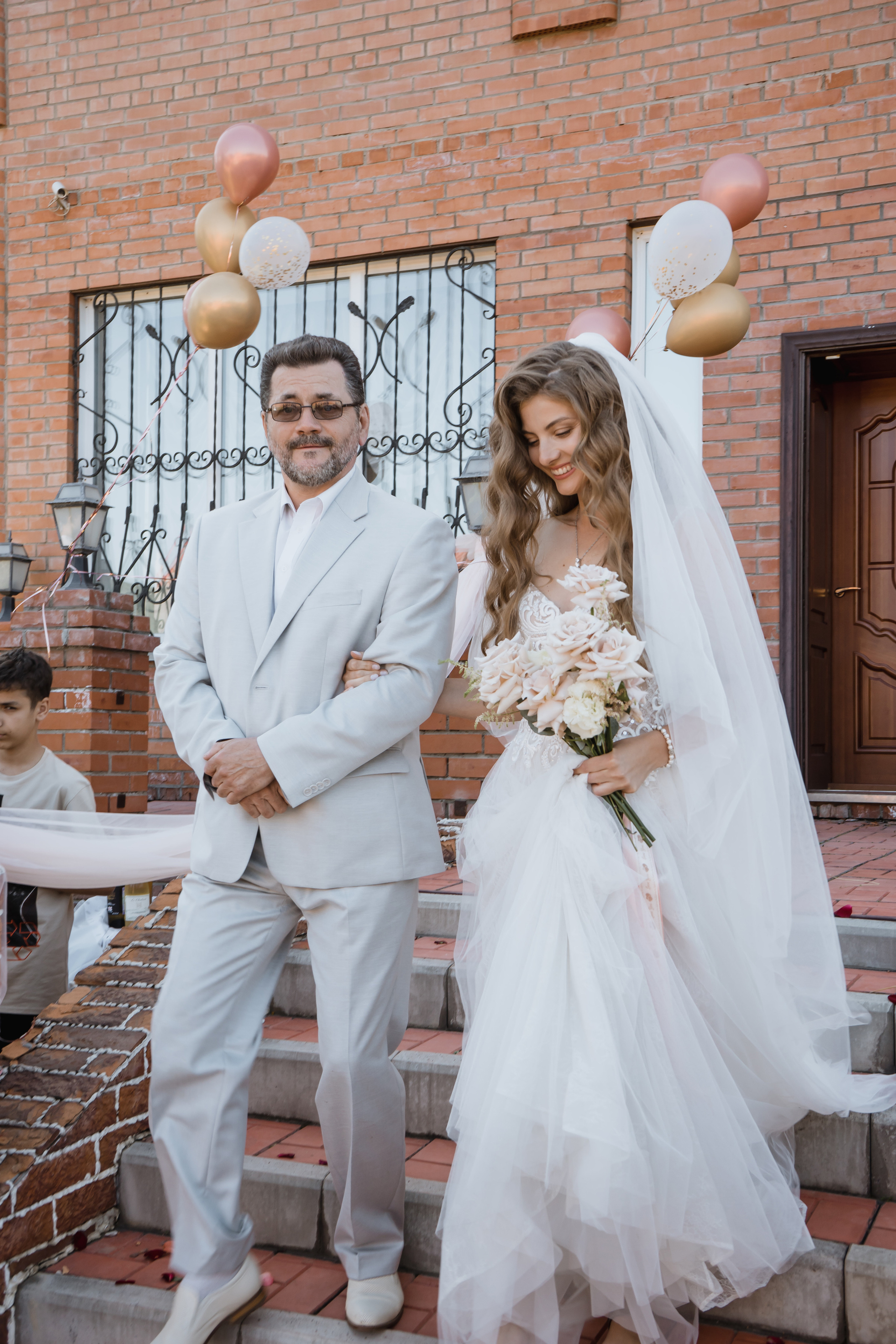 Настя + Саша. Моменты и истории о вас настоящих