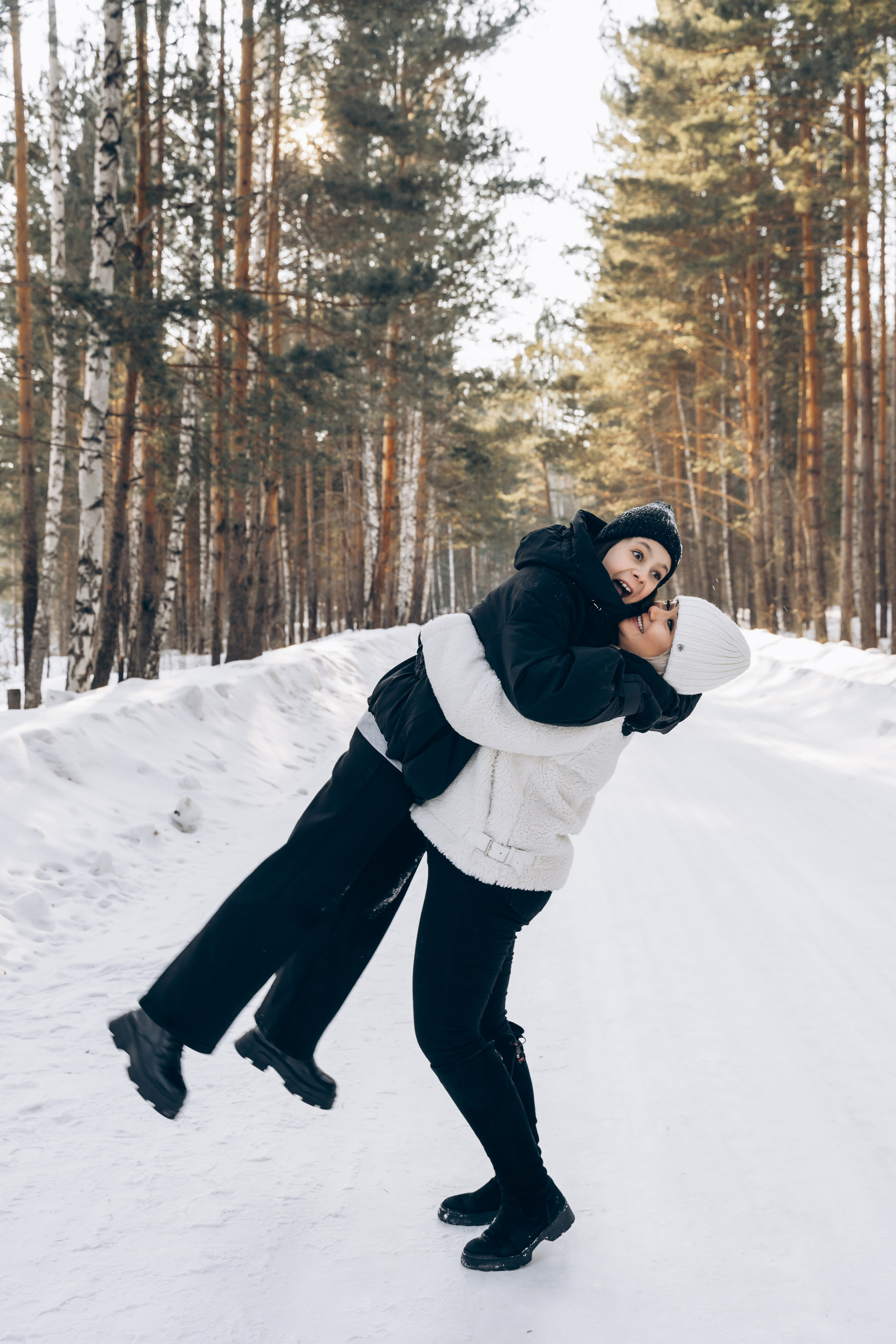 Одним зимним днём. Моменты и истории о вас настоящих