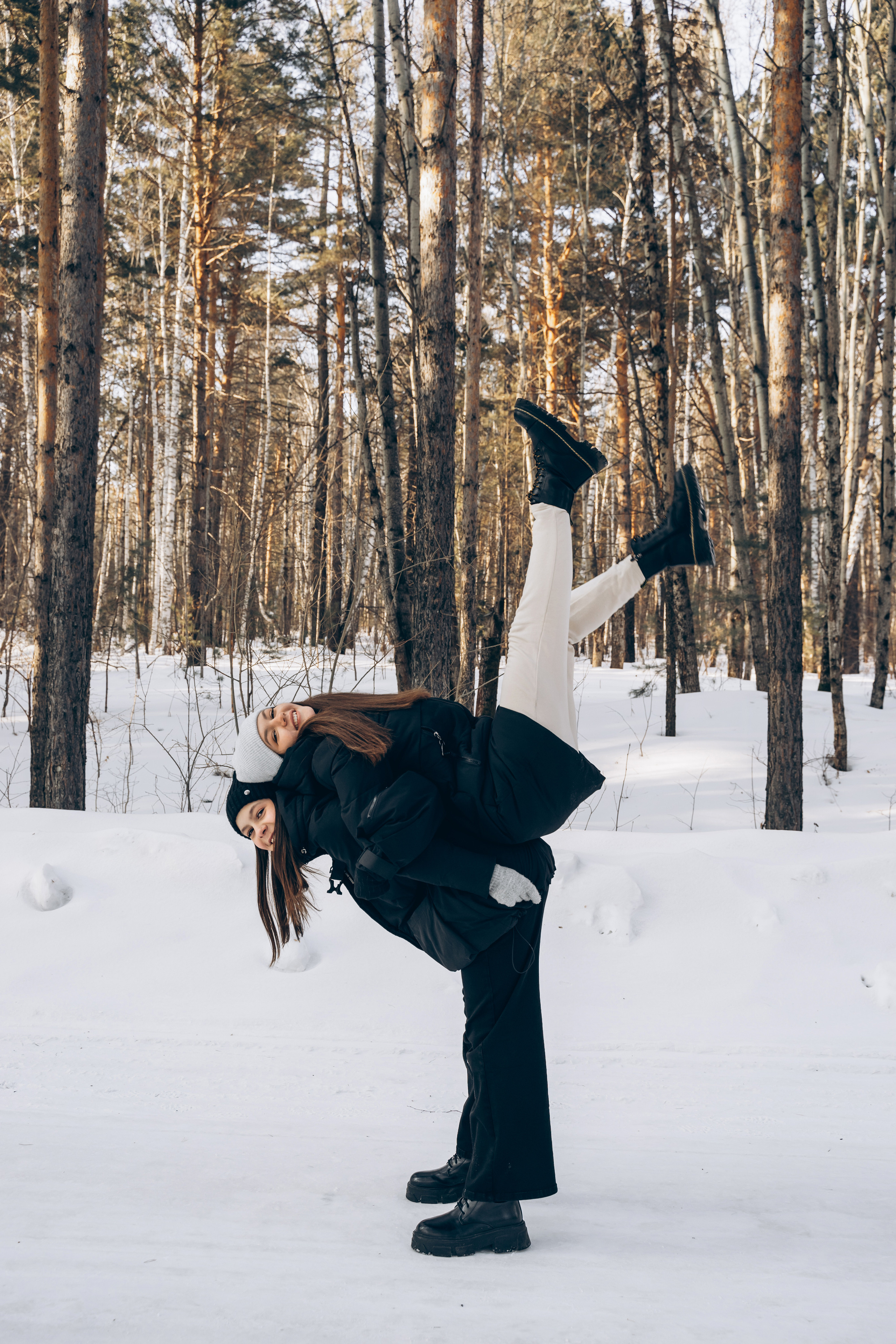 Одним зимним днём. Моменты и истории о вас настоящих