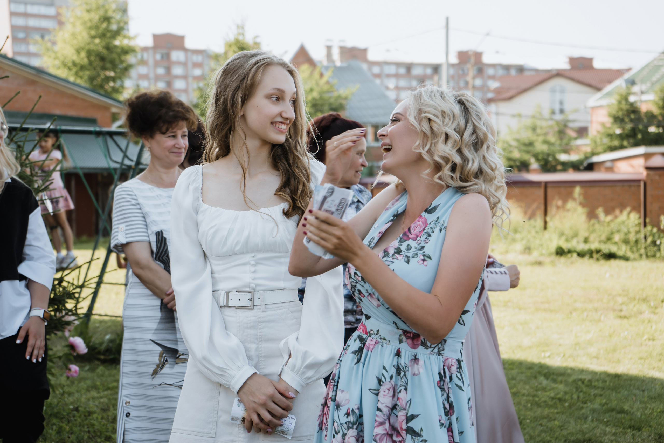 Настя + Саша. Моменты и истории о вас настоящих