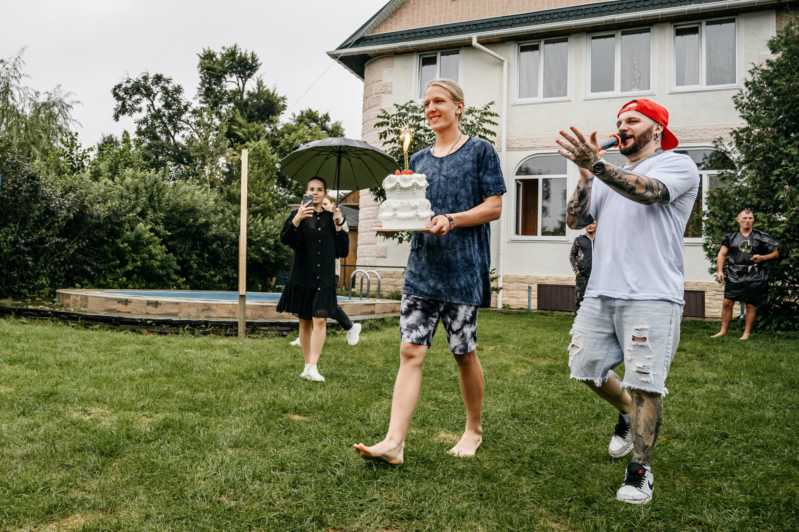 Ника. Пенная вечеринка с бассейном. Фотограф Владивосток. Игорь Кирсанов