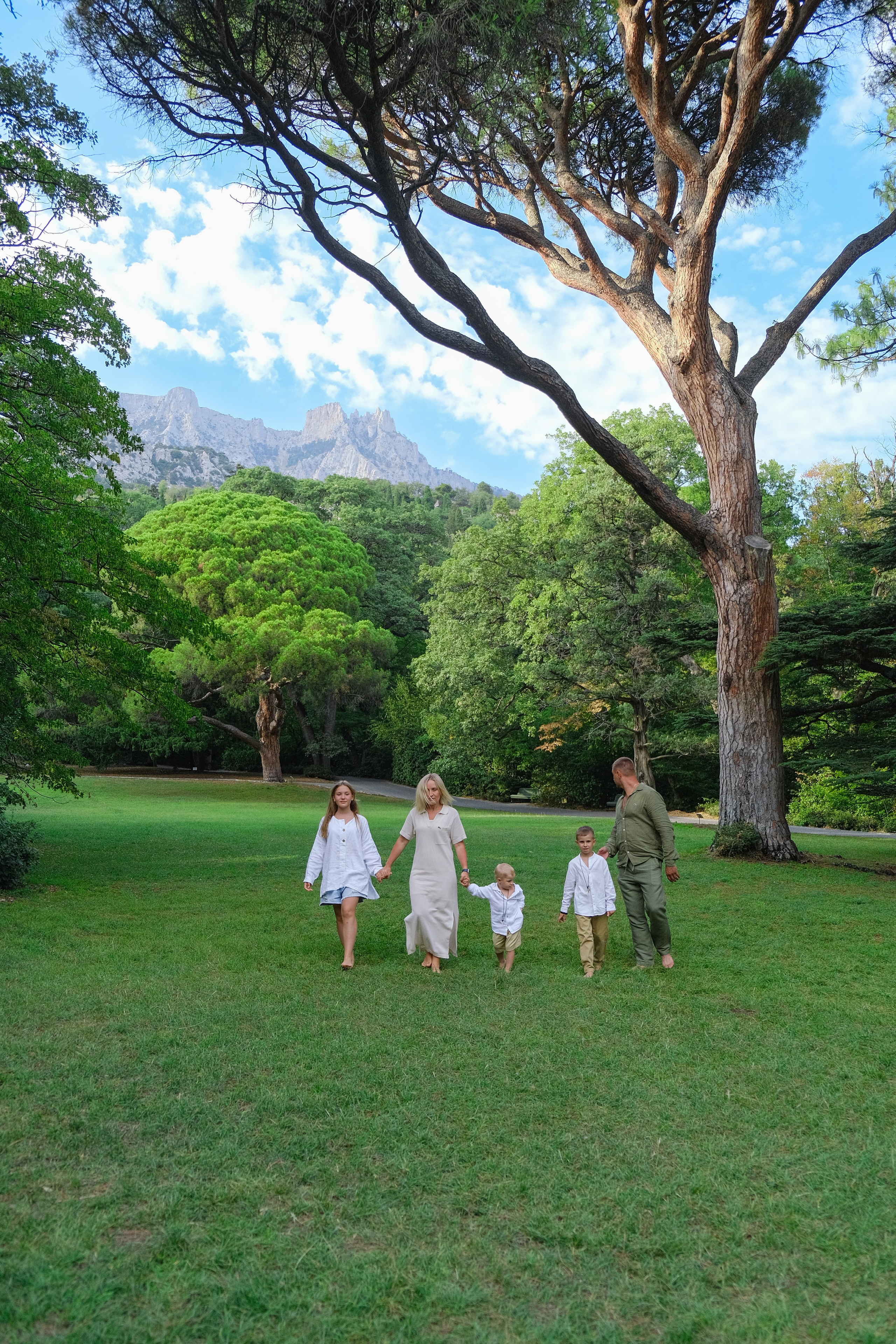 Разные фото семейные. Профессиональная фотосъемка в Крыму. Натуральные эмоции и живые кадры. Забронируйте дату прямо сейчас!