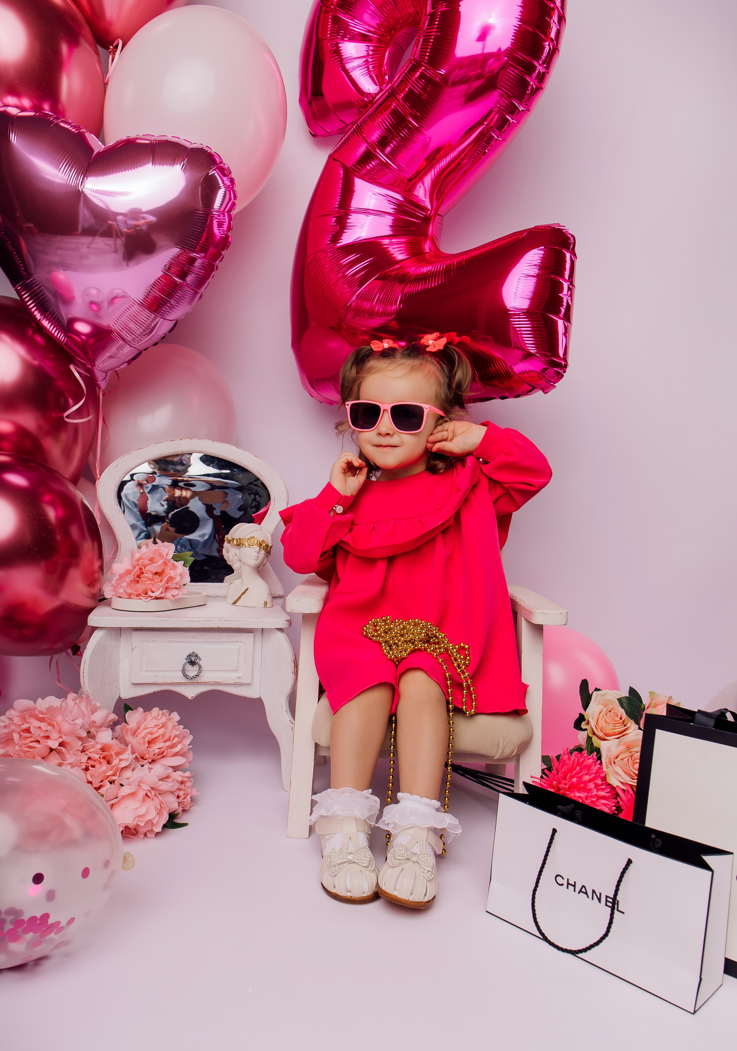 Анечка 2 годика