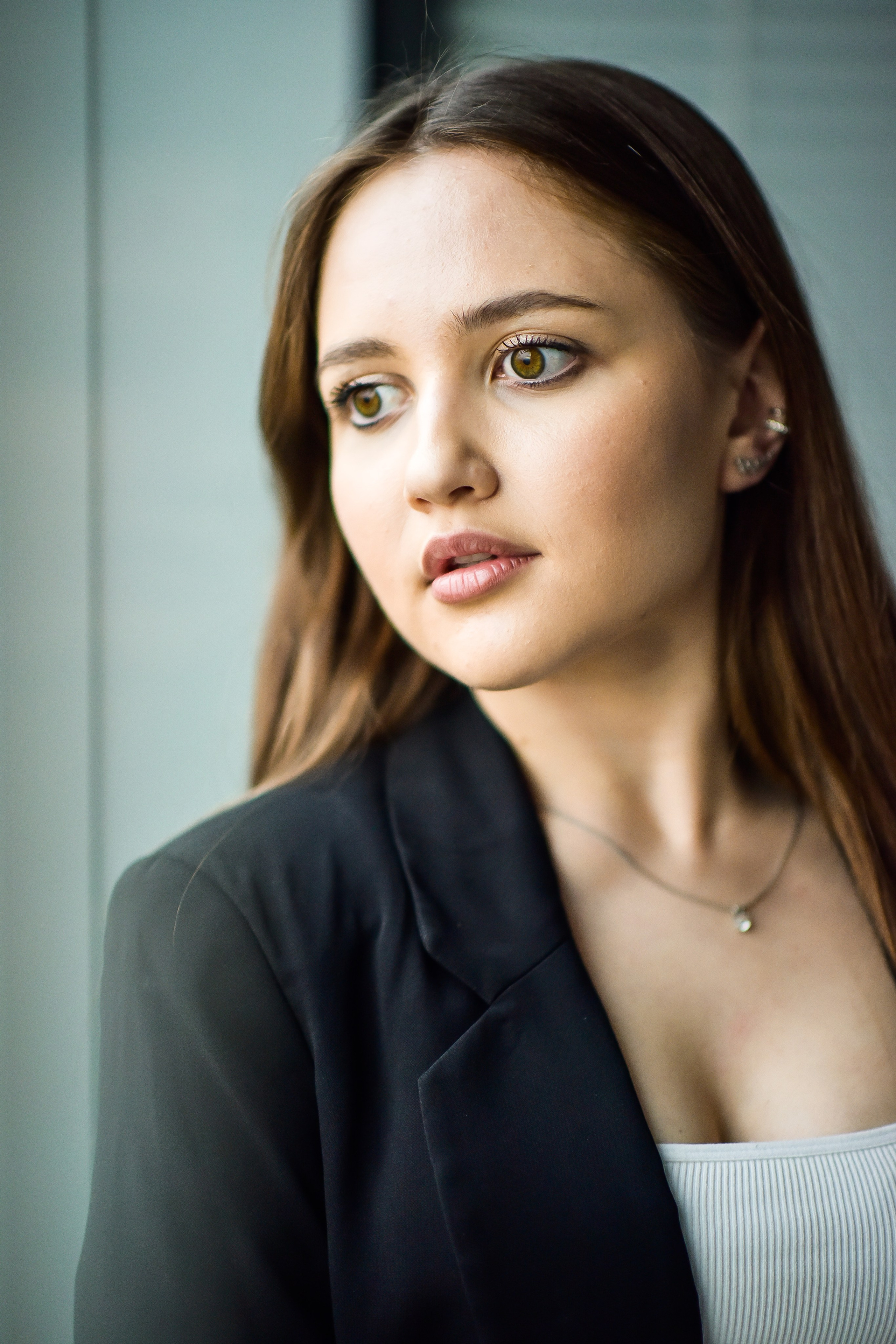 ДЕЛОВАЯ В СИТИ ОФИС. Фотограф для бизнесконтента, репортажей и семейного альбома в Москве