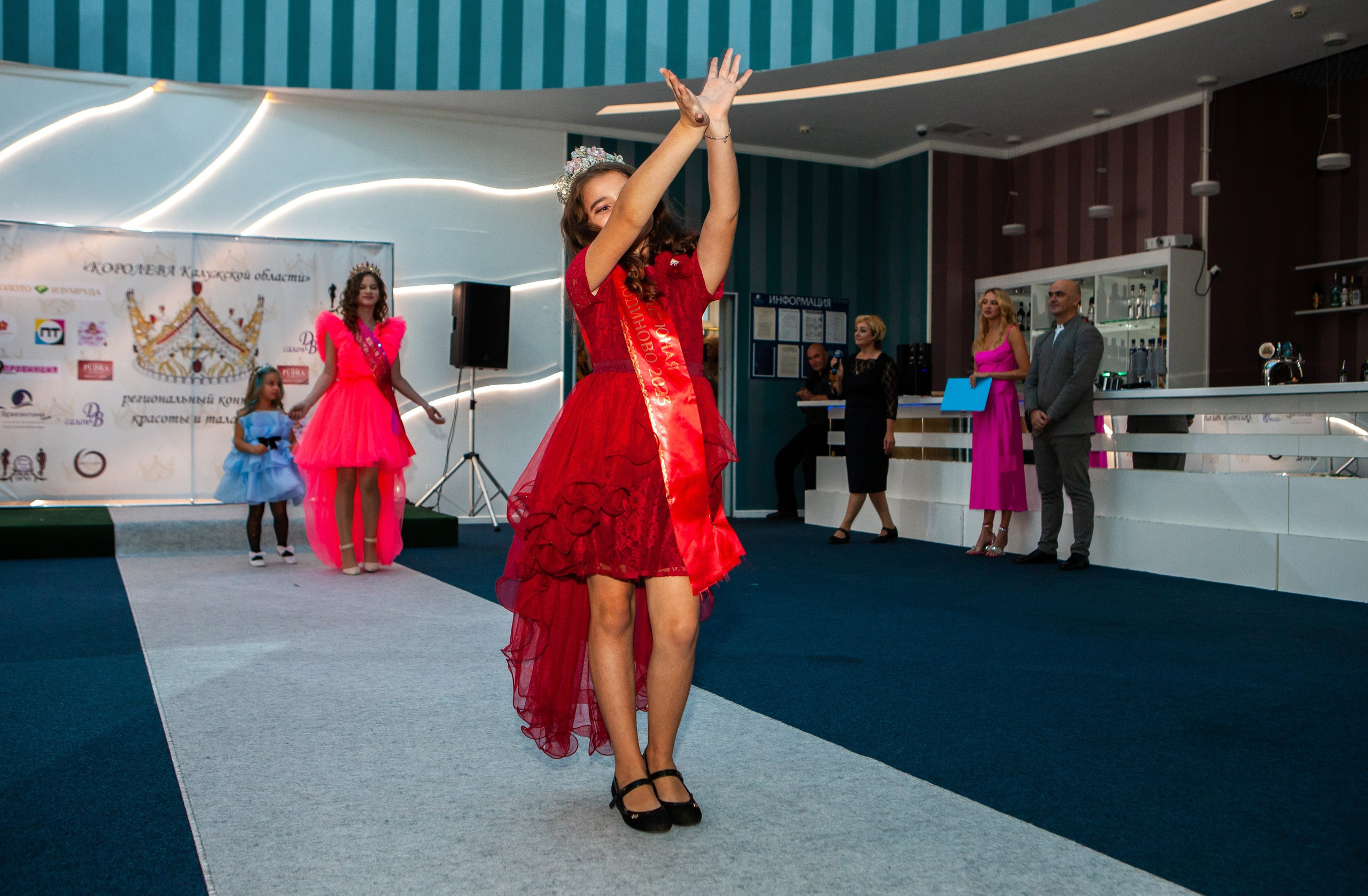 Королева Калужской области. Репортажный, семейный, свадебный, портретный фотограф