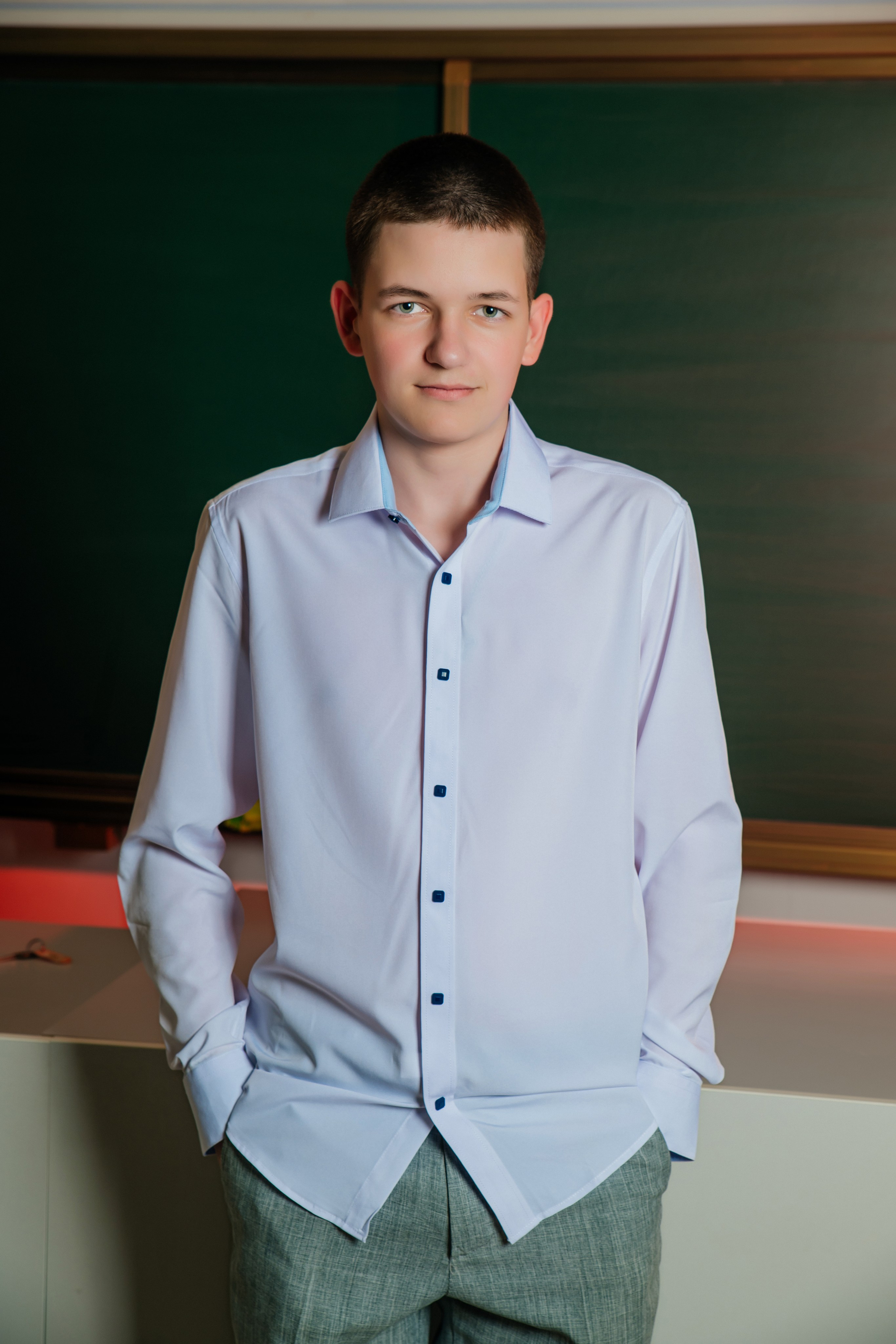 Школа № 33 — 2025. Фотограф Ярмишко Дарья. Выпускные фотокниги