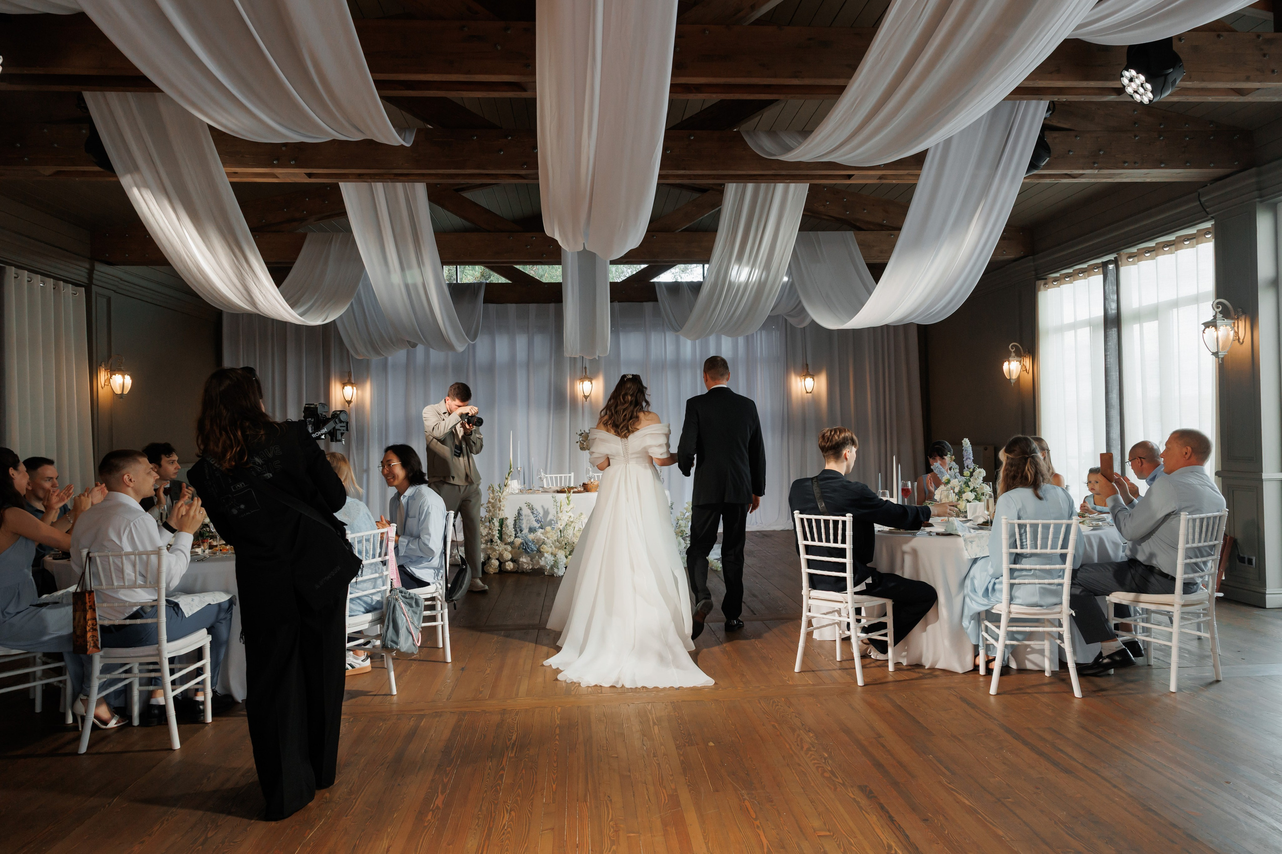 Свадебная фотосессия в отеле Сенешаль. Свадебный и репортажный фотограф (Москва, Королев и другие)