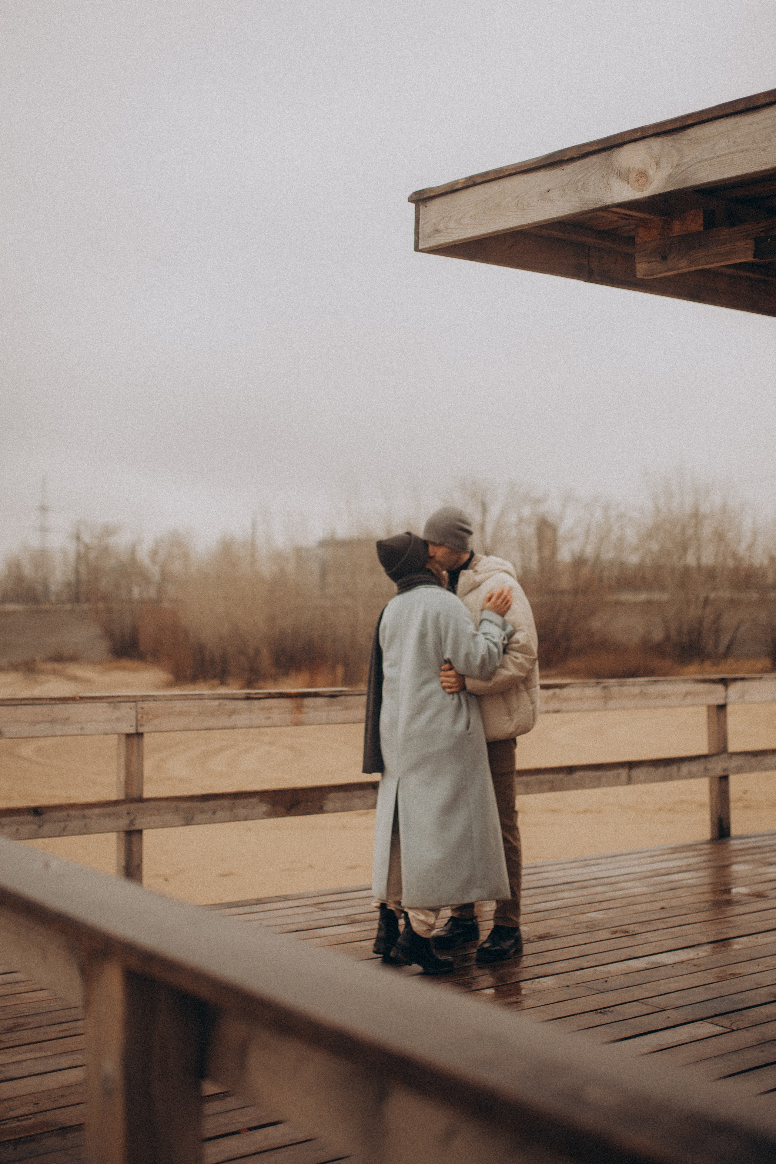 Осенний пляж. Свадебный фотограф Казань