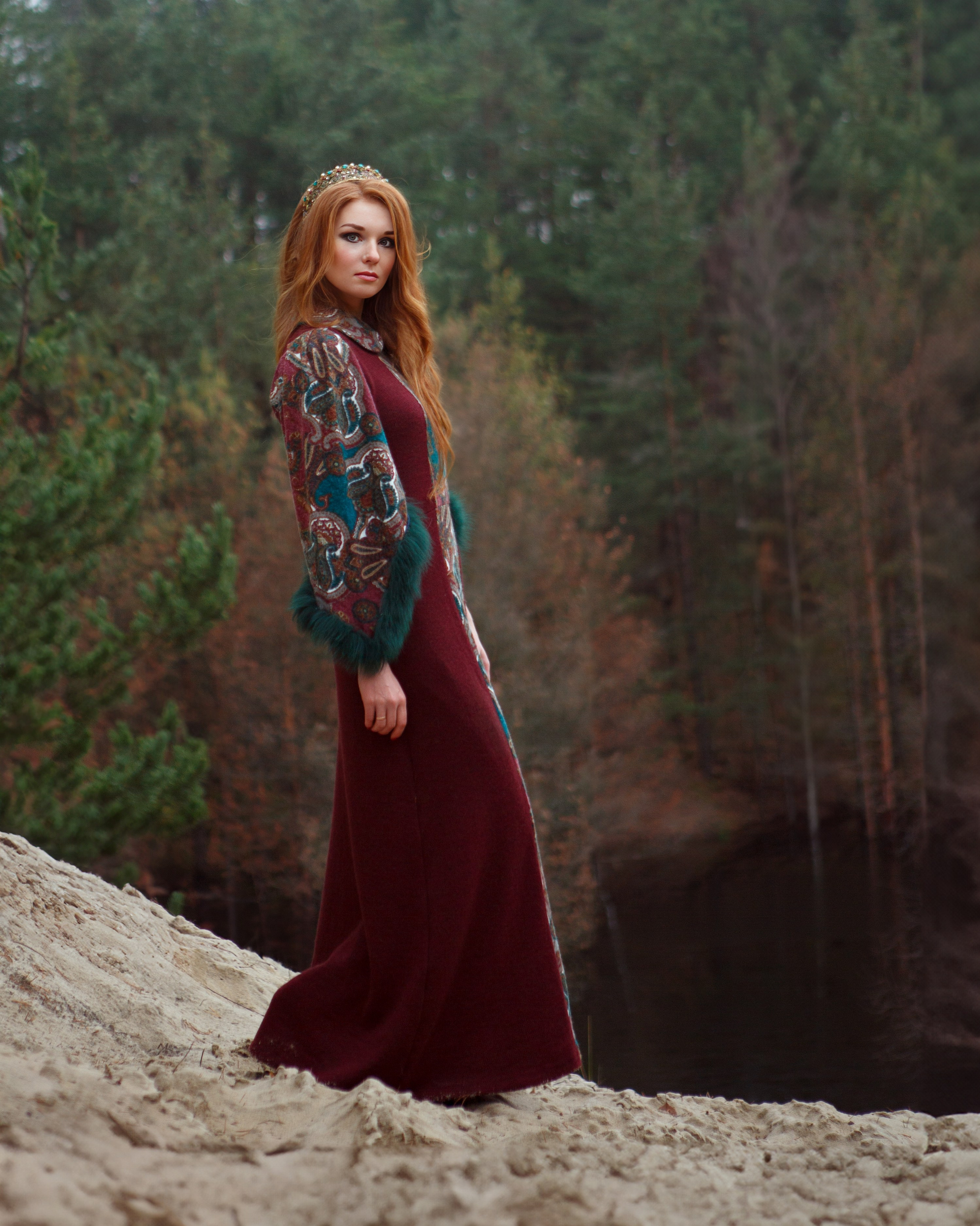 Девушка карьер Лыково , фотосъемка с медведем, фотограф с медведем