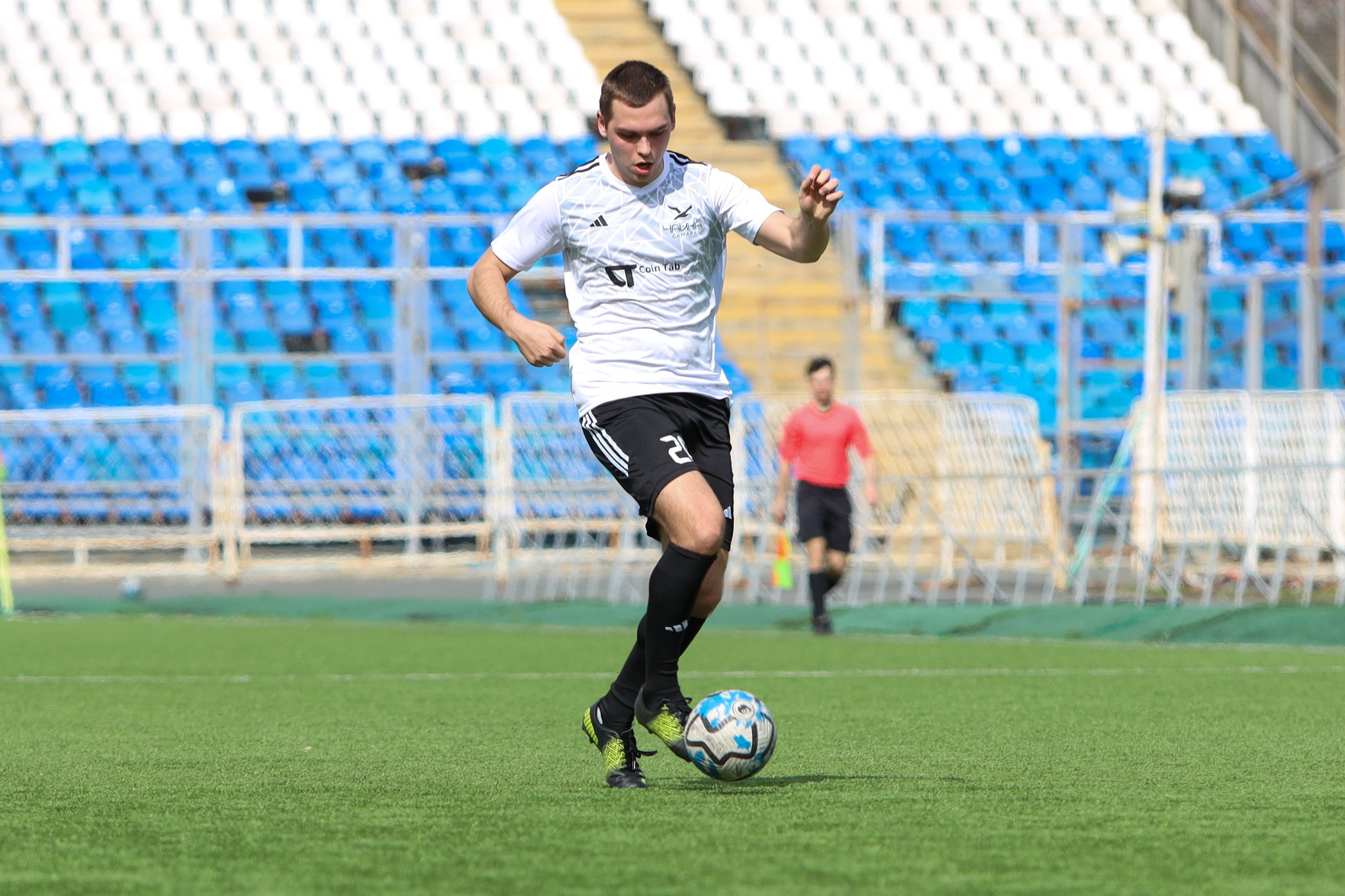 Чайка — Импульс. Зимнее первенство города по футболу. Спортивный фотограф в Самаре